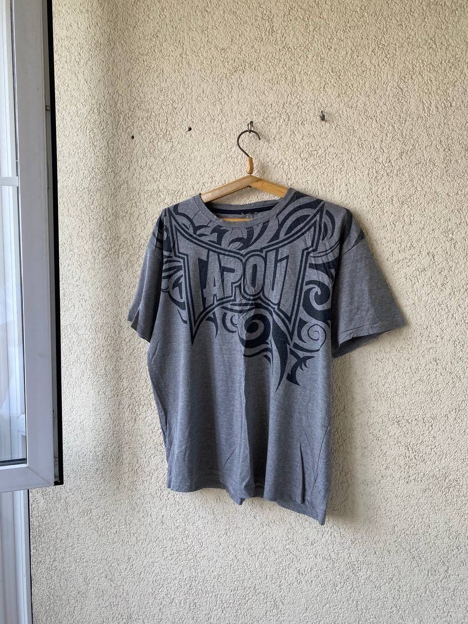 Affliction × Tapout Vintage Y2K Tapout Tribal Affliction Opium Grunge Tee Size US XL / EU 56 / 4 - 1 Thumbnail