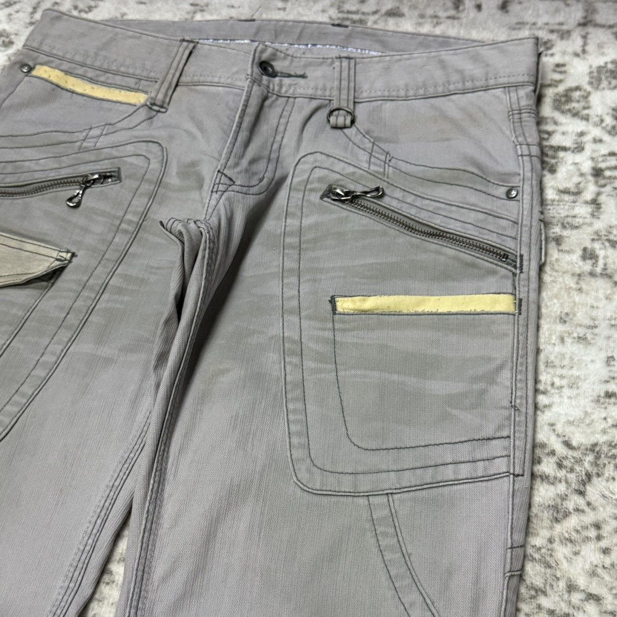 Nicole Club Nicole Club Japan Paneled Gun Pocket Flared Jeans Size US 30 / EU 46 - 7 Thumbnail