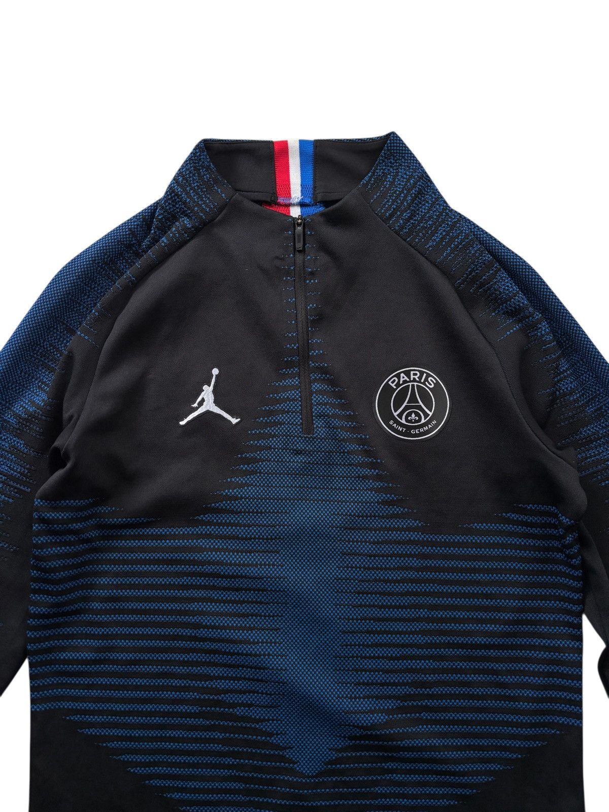 Nike NIKE JORDAN PARIS SAINT GERMAIN 2019 2020 VAPORKNIT TOP Size US S / EU 44-46 / 1 - 3 Thumbnail