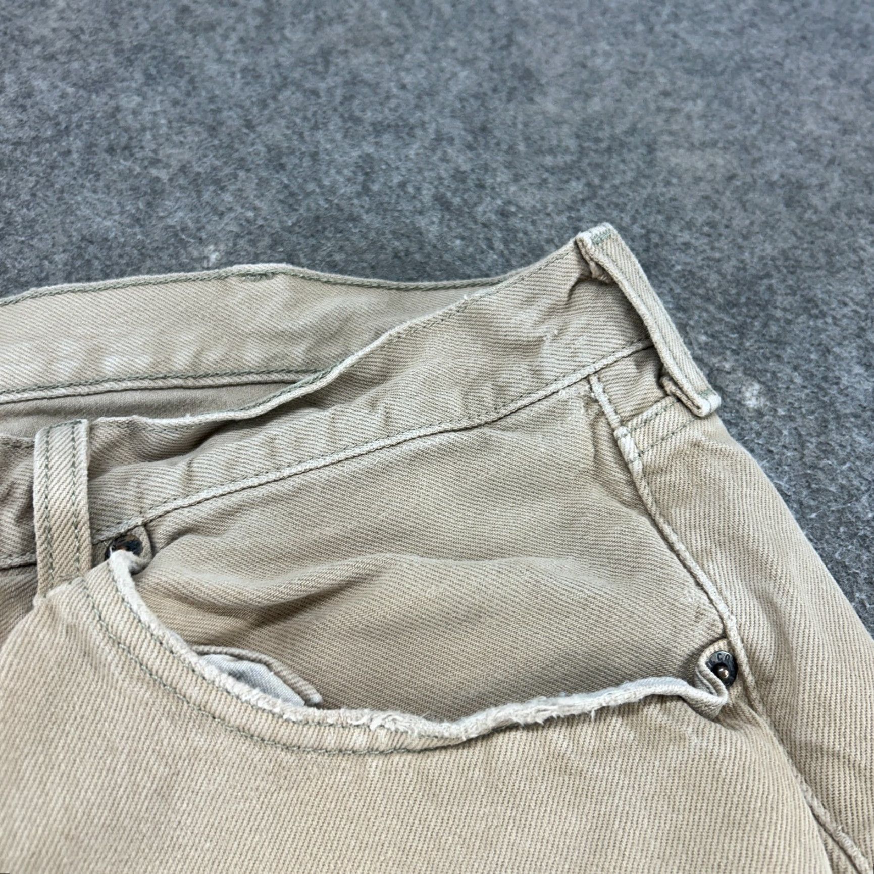Levi's Levi's 501 Pants Mens 38x34 Brown Denim Regular Fit Distressed Light Wash Straight Leg Size US 38 / EU 54 - 4 Thumbnail
