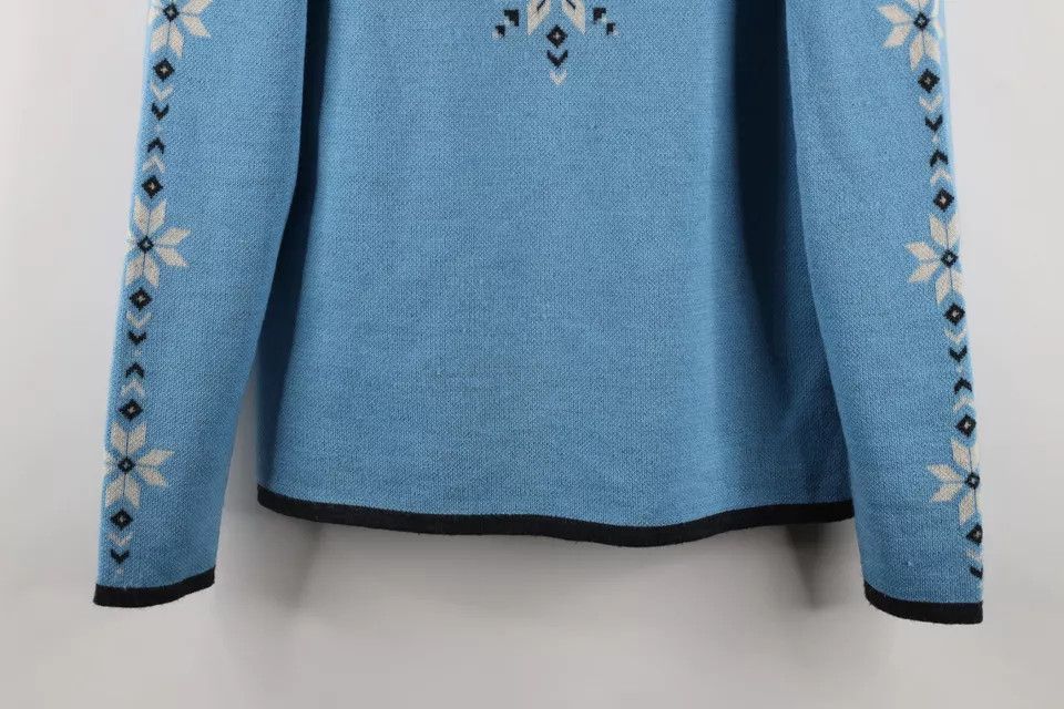 Vintage Vintage 90s Streetwear Wool Snowflake Knit Half Zip Sweater Size L / US 10 / IT 46 - 3 Thumbnail