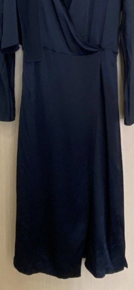 Vince New Vince Dress (100%Silk) Size S / US 4 / IT 40 - 4 Thumbnail