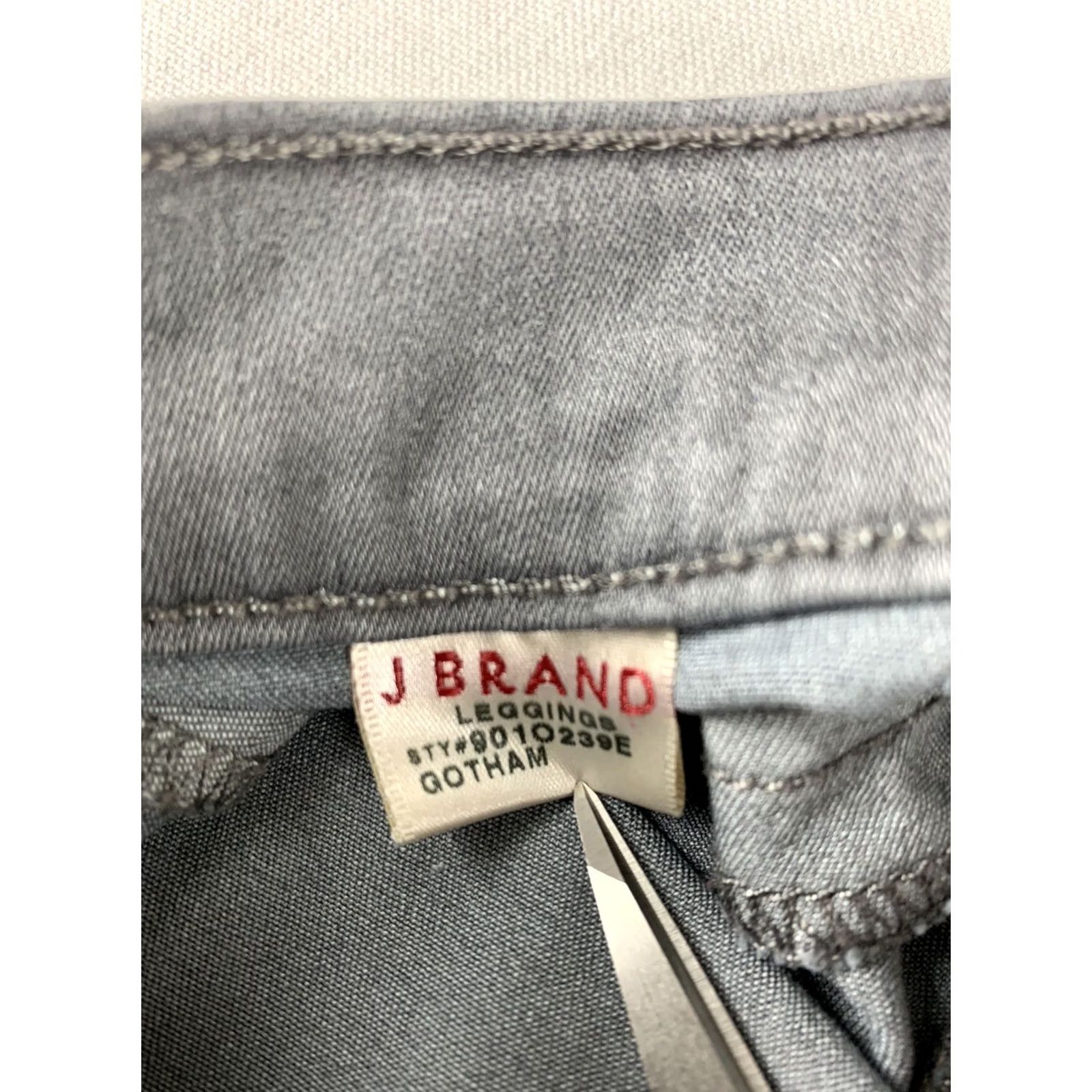 J Brand J BRAND WOMEN JEANS GRAY SKINNY LEGGINGS SIZE 25 26X30 BY INTERMIX GOTHAM Size 42" / US 20 - 7 Thumbnail