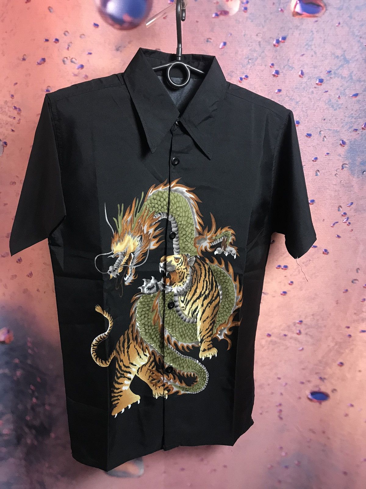 Vintage Vintage Japanese shirt dragon logo Size US S / EU 44-46 / 1 - 1 Thumbnail