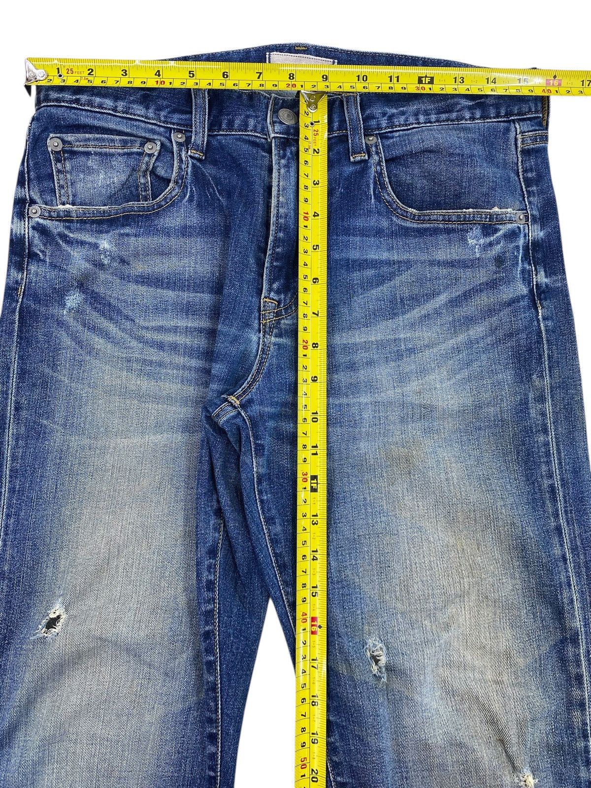 Uniqlo Uniqlo Blue Wash Whiskered Style Straight Leg Jeans Size US 32 / EU 48 - 6 Thumbnail