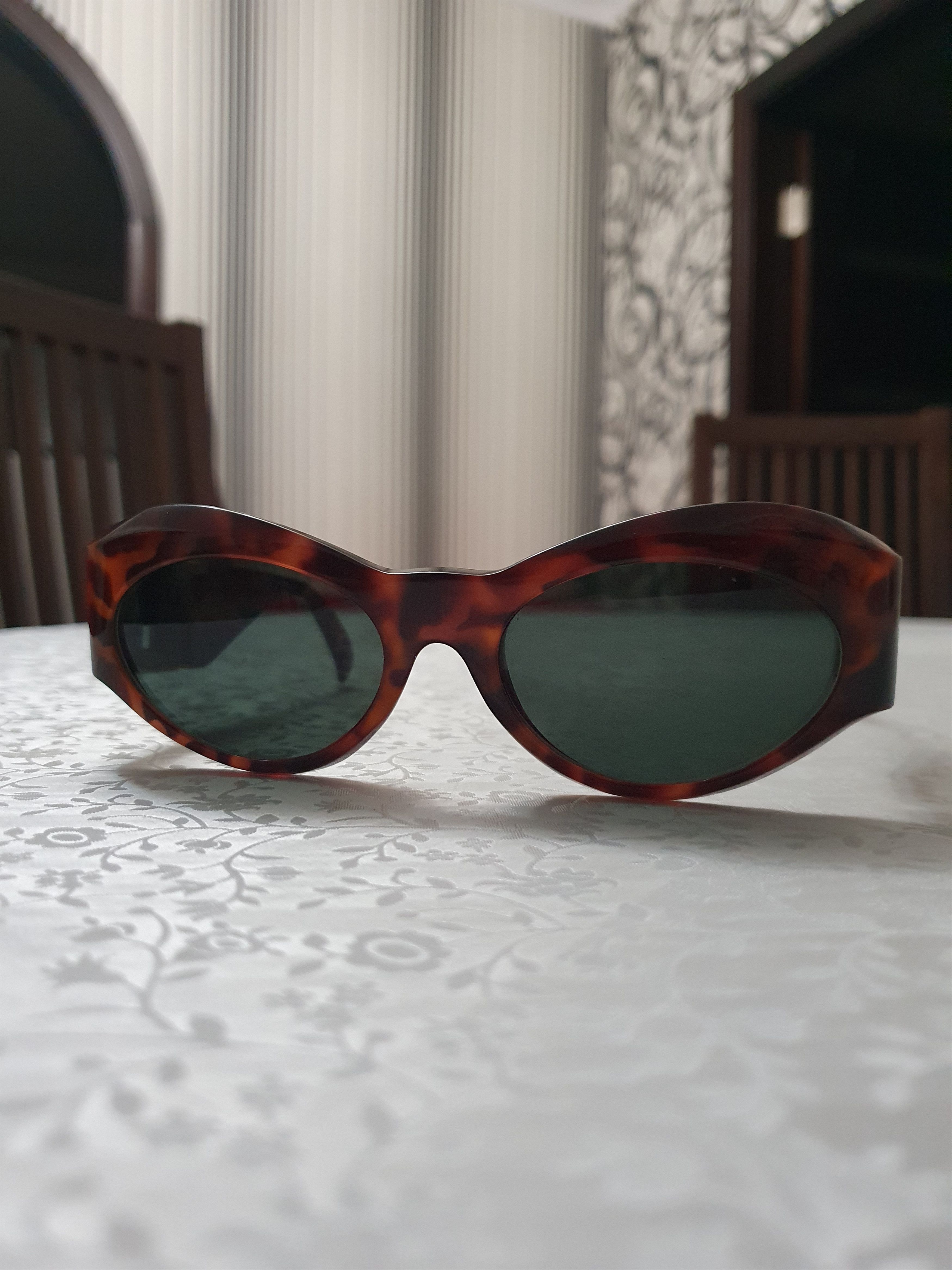 Vintage 90's Vintage Versace "Labyrinth" Y2k RetroPunk SunGlasses Size ONE SIZE - 6 Thumbnail