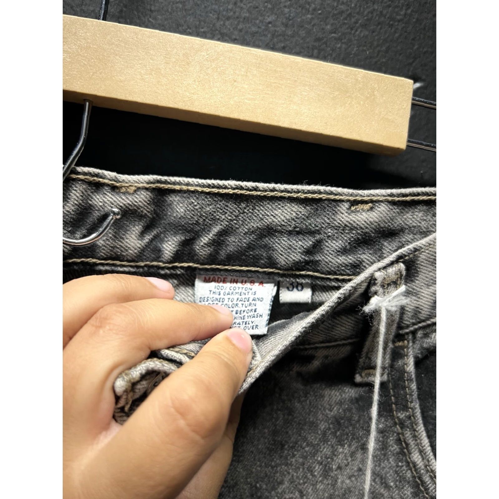 Calvin Klein Calvin Klein Vintage Jeans 38x32 5-Pocket Denim Blue NWT Acid Wash Comfort Relaxed Medium Washouts NWT Size US 38 / EU 54 - 2 Thumbnail