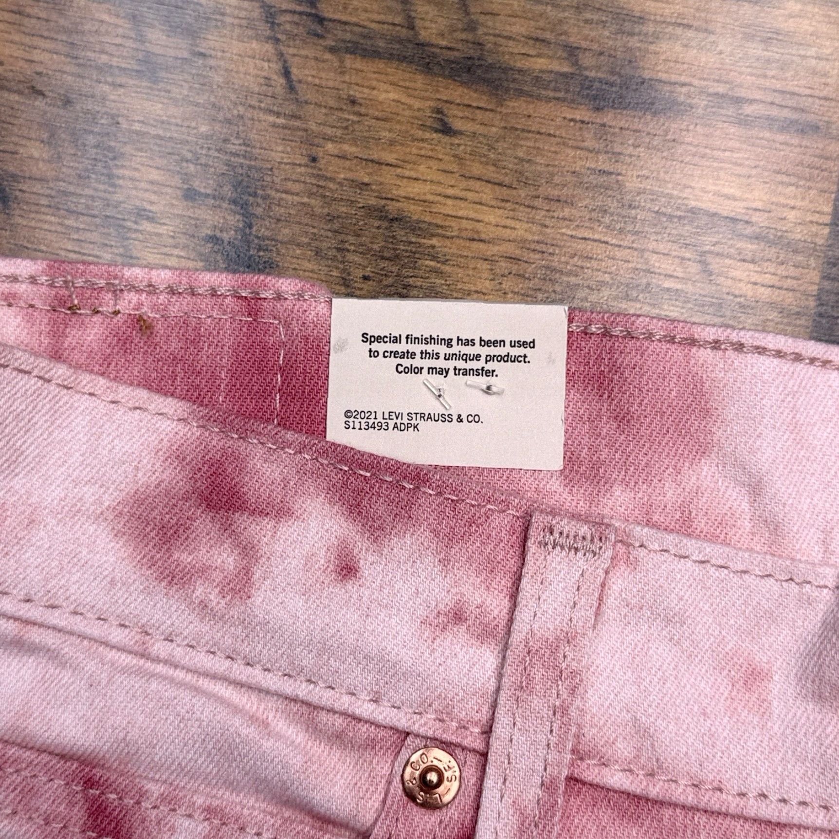 Vintage VINTAGE Levis Signature Heritage High Rise Shorts 18 Red Dye Cut Off New Size 40" / US 18 - 5 Thumbnail