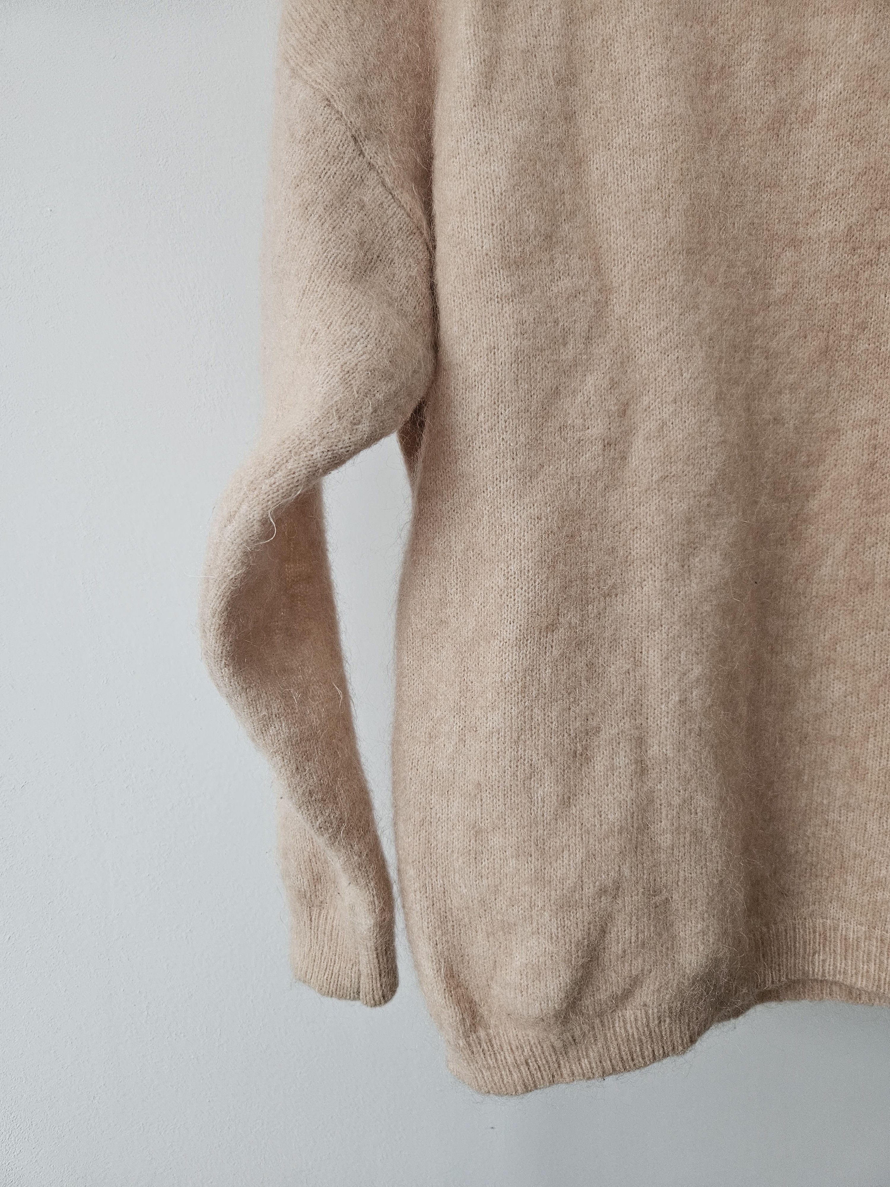 Acne Studios Acne Studios dramatic moh fuzzy mohair knit sweater Size US XS / EU 42 / 0 - 9 Thumbnail