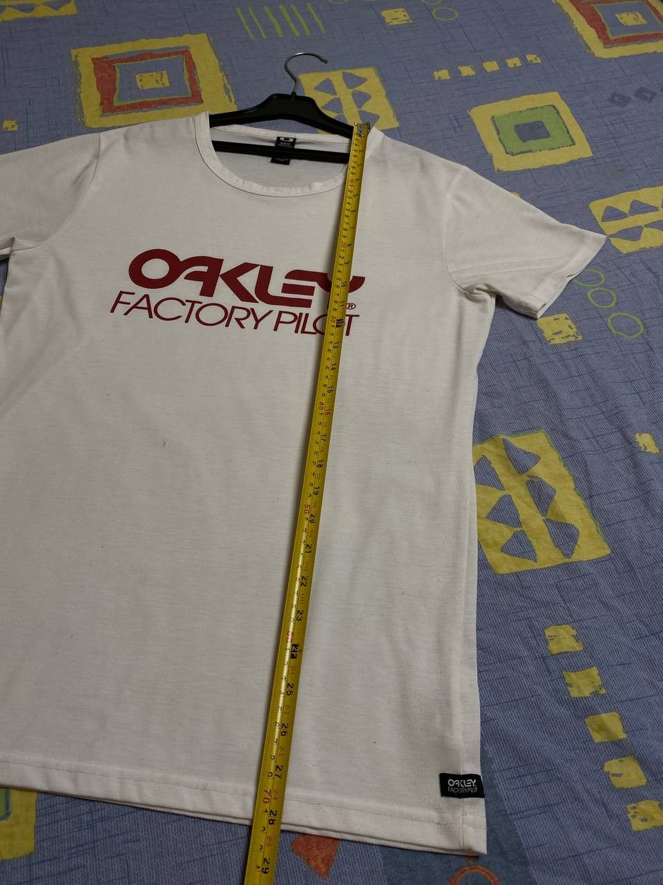 Oakley Oakley vintage hype y2k streetwear style t-shirt big logo Size US S / EU 44-46 / 1 - 7 Thumbnail
