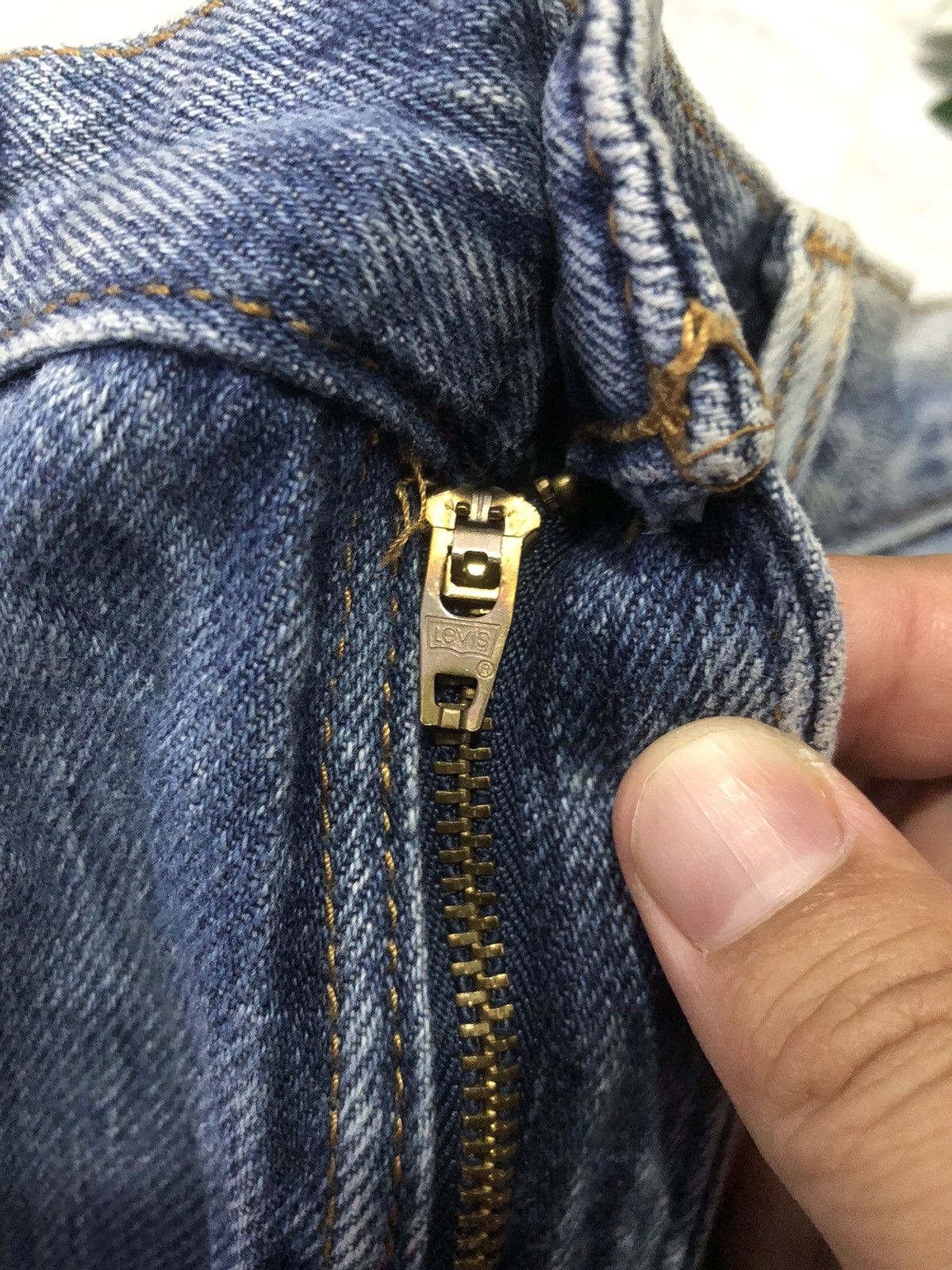 Levi's Vtg. Levi’s 550 Distressed Custom Ripped Jeans - One of One Size US 31 - 7 Thumbnail