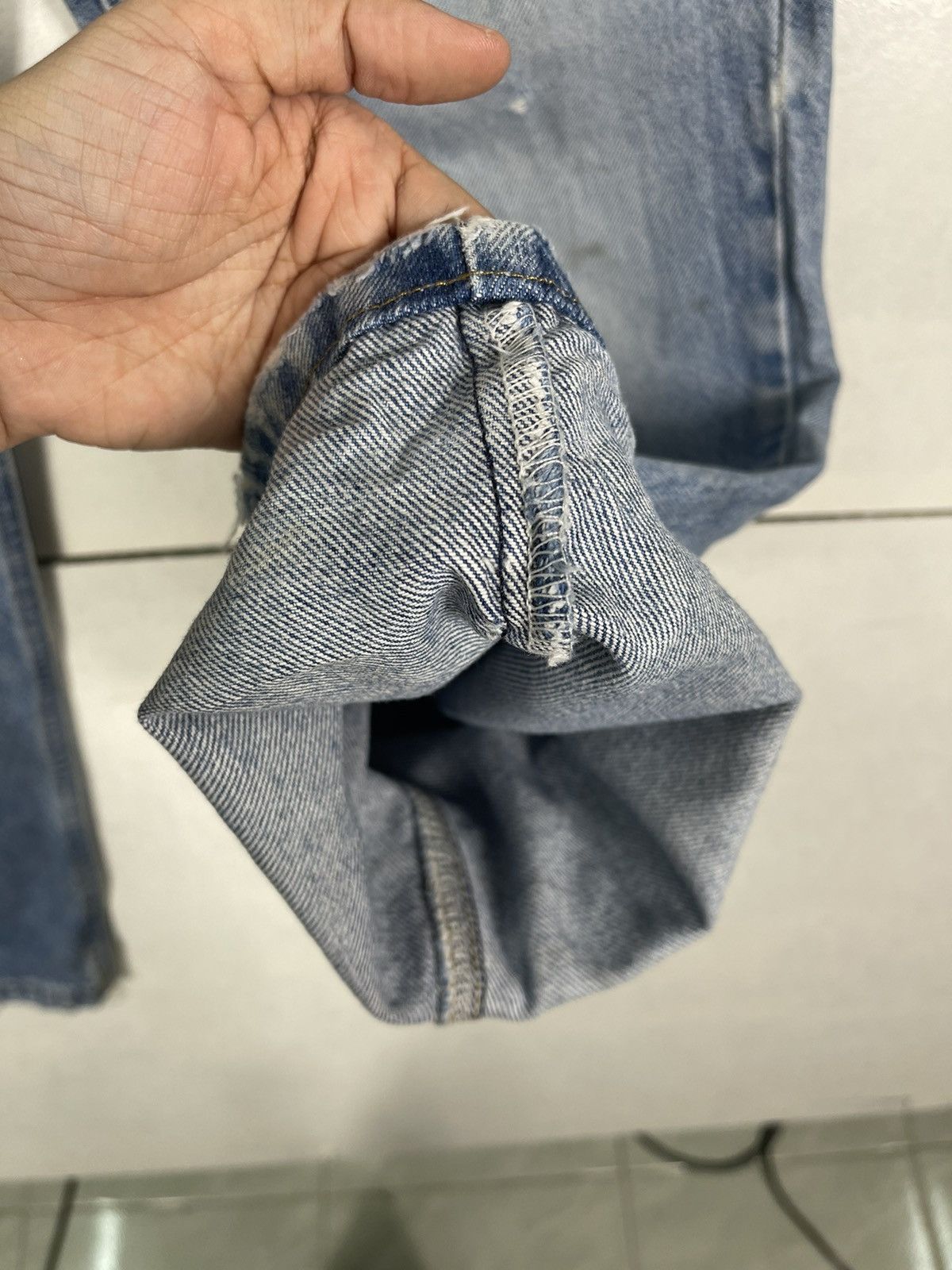 Carhartt Vintage 90s Carhatt Light Blue Ripped Denim Jeans Size US 37 - 15 Thumbnail