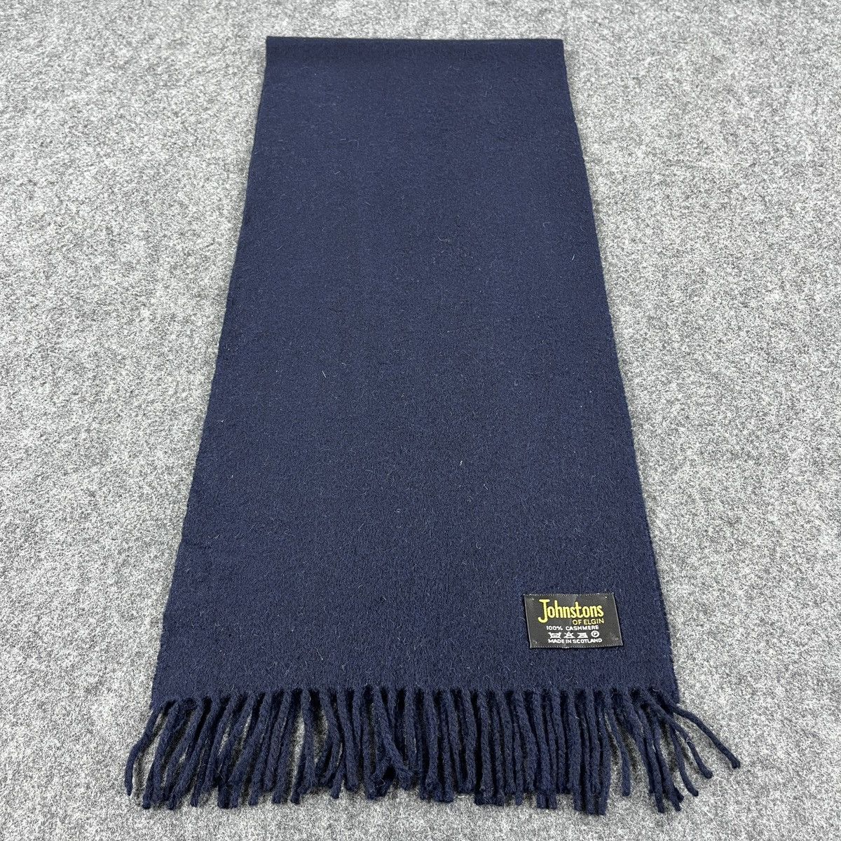 Johnstons Of Elgin Johnstons Of Elgin Scarf / Muffler / Neckwear T1176 Size ONE SIZE - 1 Thumbnail