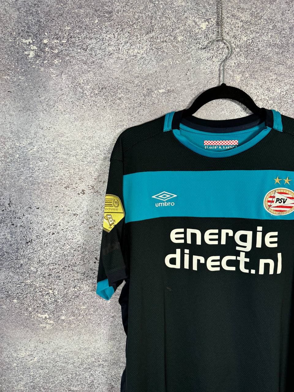 Umbro × Vintage Vintage PSV 2016/17 Away Umbro Soccer Jersey Size US XL / EU 56 / 4 - 2 Thumbnail