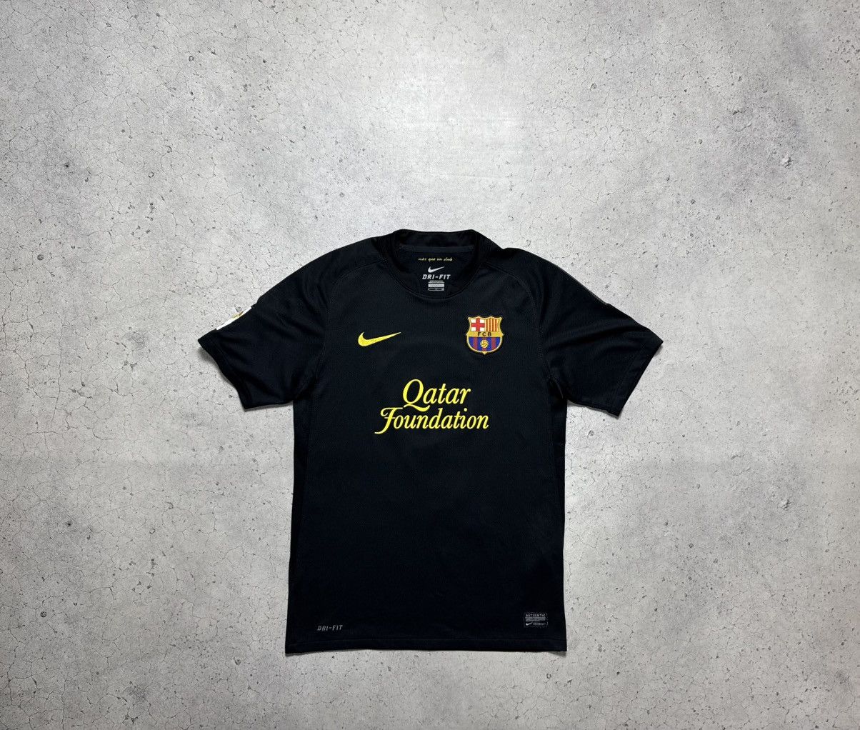 Nike Nike FC Barcelona David Villa #7 2011/2012 Soccer Jersey Size US S / EU 44-46 / 1 - 2 Thumbnail