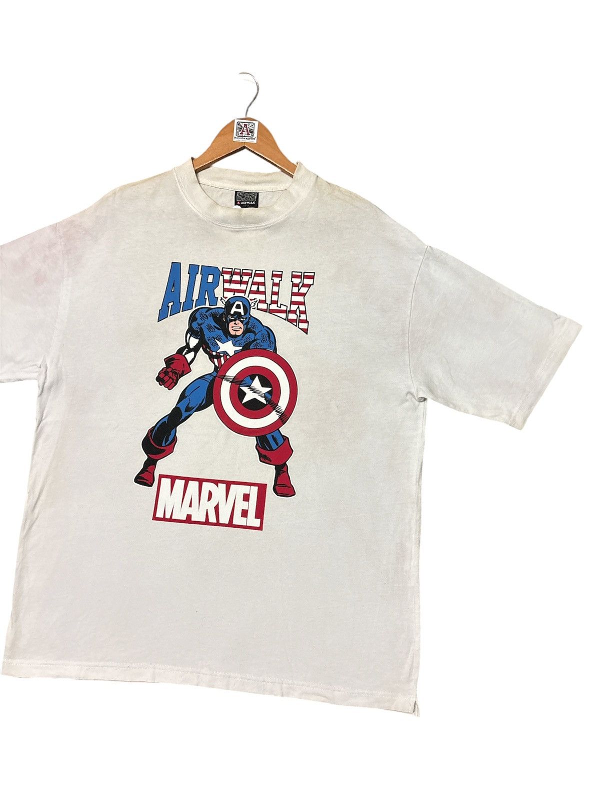 Airwalk 💸BINDING OFFER💸AIRWALK X CAPTAIN AMERICA MARVEL TSHIRT TEE💥 Size US L / EU 52-54 / 3 - 2 Thumbnail