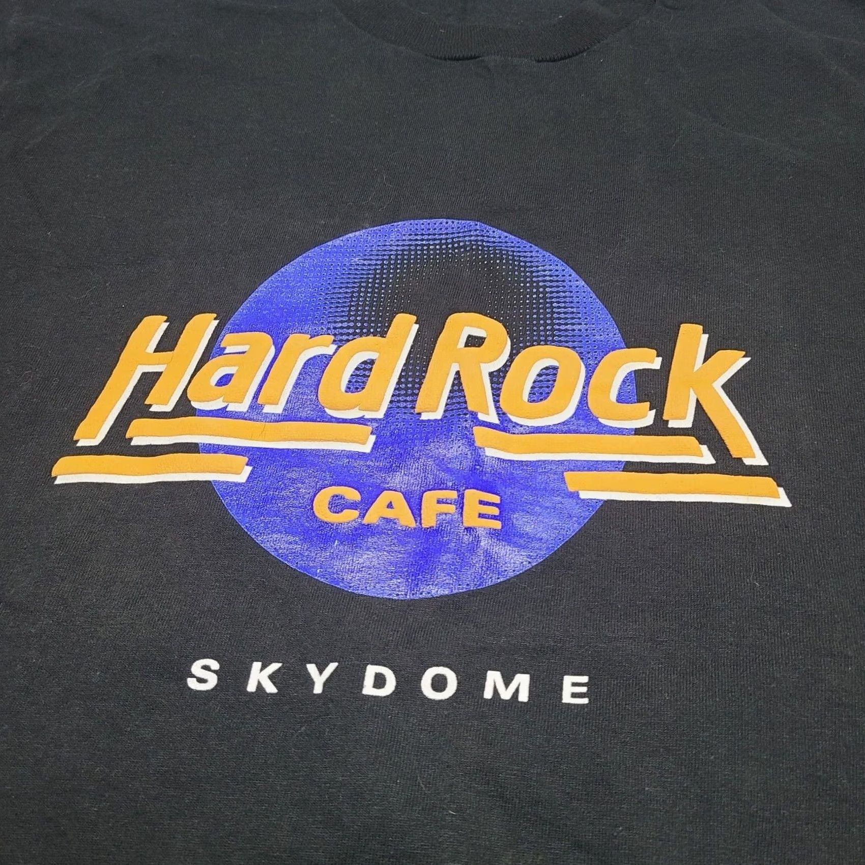 Fruit Of The Loom VINTAGE Hard Rock Cafe Toronto SkyDome T-Shirt Size Large 90s Puff Print Mens Regular Cotton Black Short Sleeve Crew Neck 1990-1999 Shirt Size US L / EU 52-54 / 3 - 2 Thumbnail