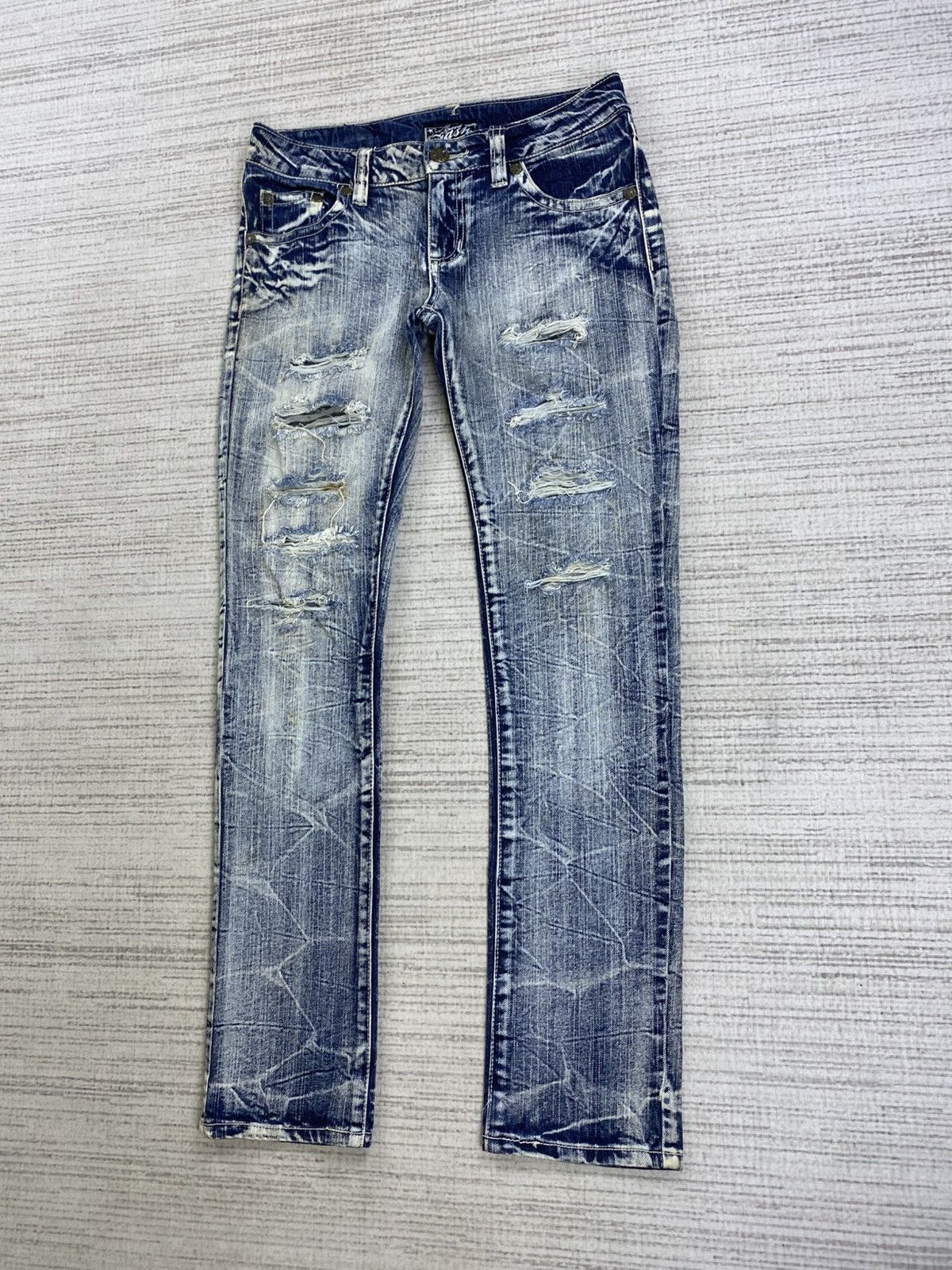 14th Addiction × Le Grande Bleu (L.G.B.) × Vintage Vintage Sky Bomber Distressed Acid Wash Denim Pants Size US 30 / EU 46 - 4 Thumbnail