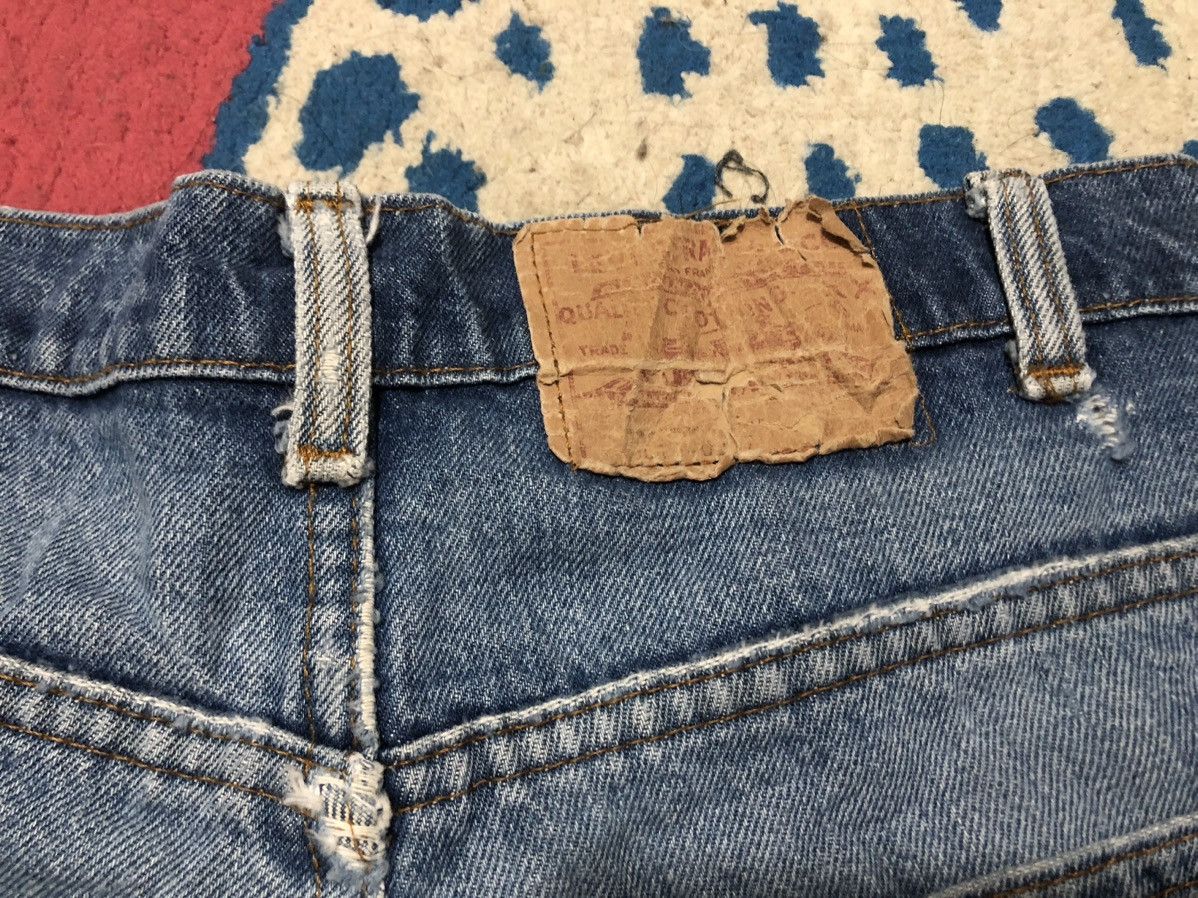 Levi's Vintage 90s Levis Distressed Ripped Zipper jeans Size US 29 - 14 Thumbnail