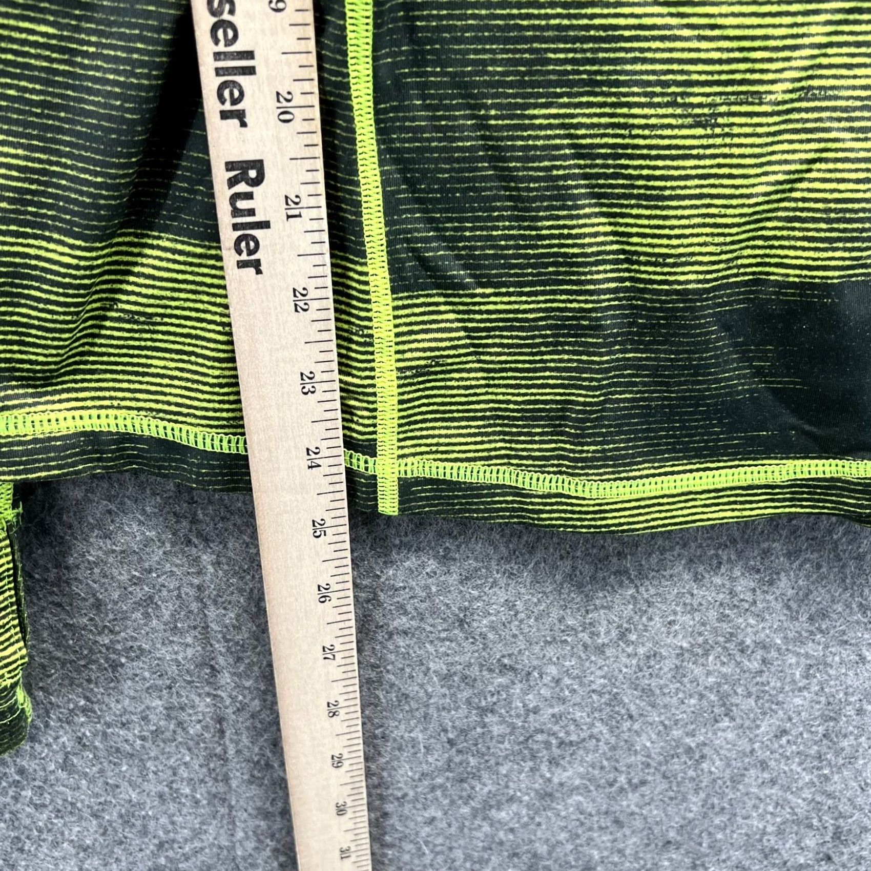 Reebok Reebok Sweatshirt Women Small Green Polyester Knit Pullover Long Sleeve Size S / US 4 / IT 40 - 6 Thumbnail