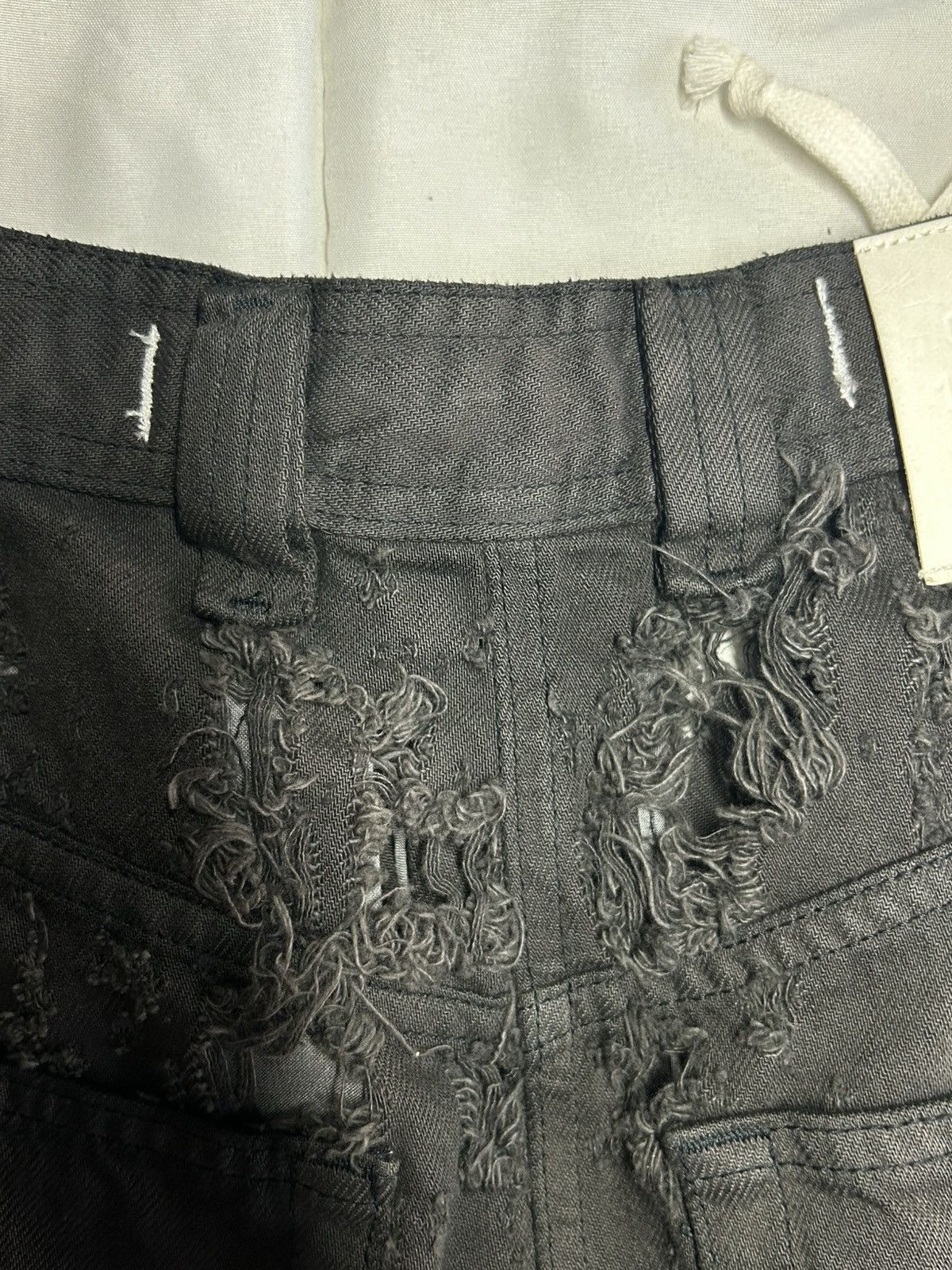 Maison Margiela Maison Margiela Rare Distressed Long Skirt Size 27" / US 4 / IT 40 - 7 Thumbnail