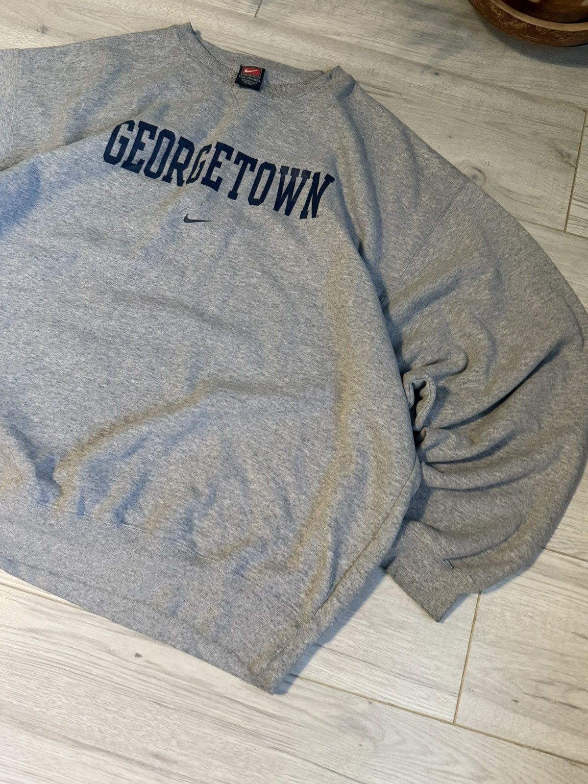 Nike Vintage sweatshirt 90’s nike Georgetown logo swoosh crewneck Size US XL / EU 56 / 4 - 2 Thumbnail
