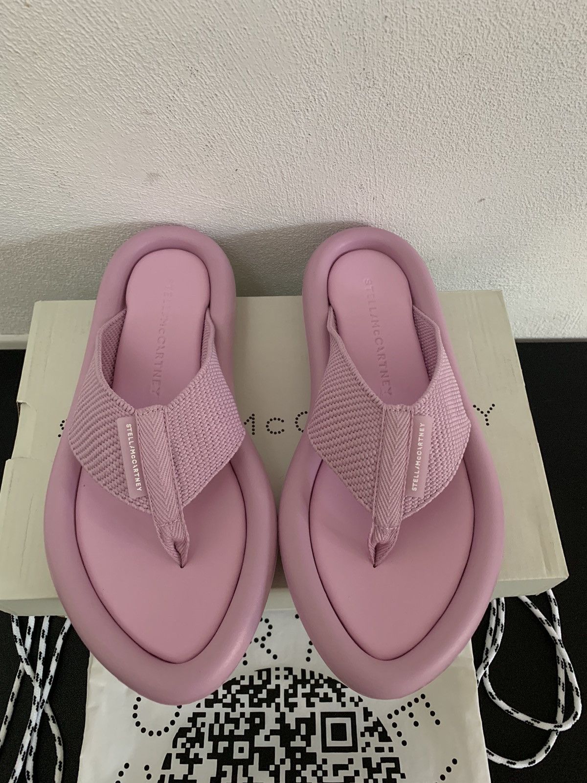 Stella McCartney Stella McCartney Air Slide Flip Flop Size US 9 / IT 39 - 10 Thumbnail