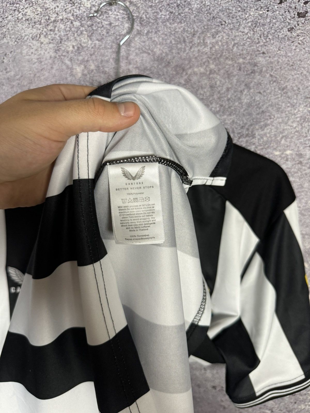 Castore × Vintage BURN Newcastle United 2023/24 Castore Soccer Jersey Size US M / EU 48-50 / 2 - 12 Thumbnail