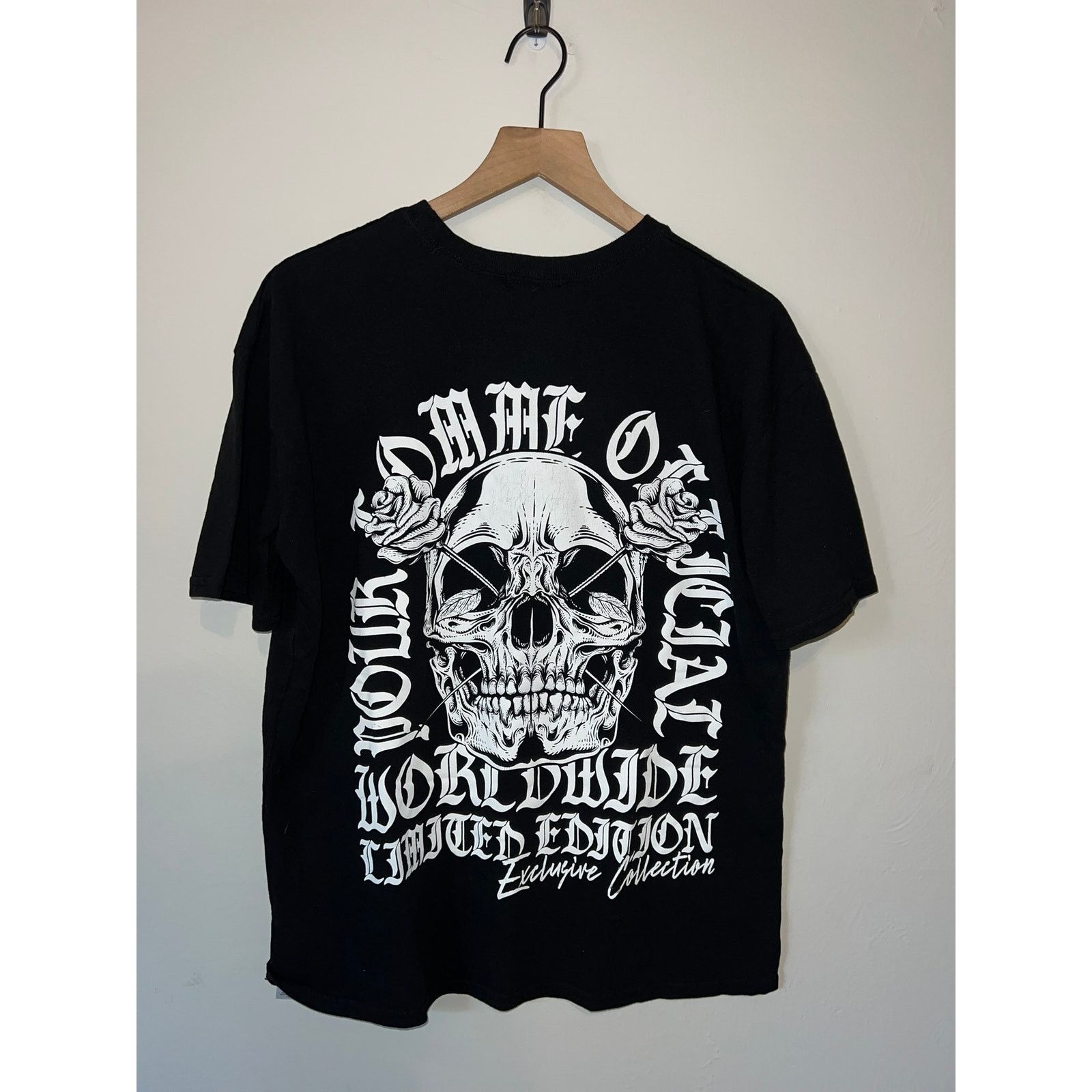 Boohoo Boohoo Man Shirt Collection Limited Edition Skull Tee Y2K M Size US M / EU 48-50 / 2 - 1 Thumbnail