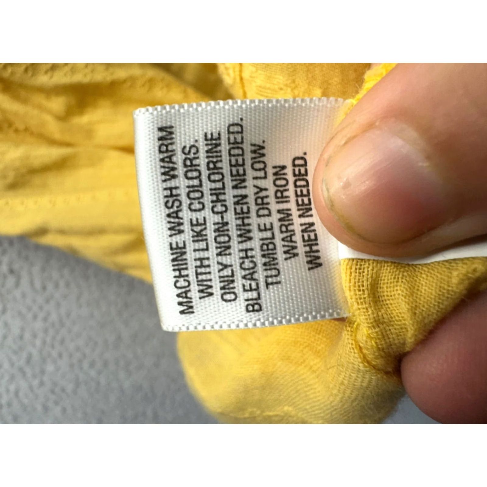 Vintage SO Wear It Declare It Yellow Short Sleeve V-Neck Top Womens M 100% Cotton Blouse Size M / US 6-8 / IT 42-44 - 5 Thumbnail