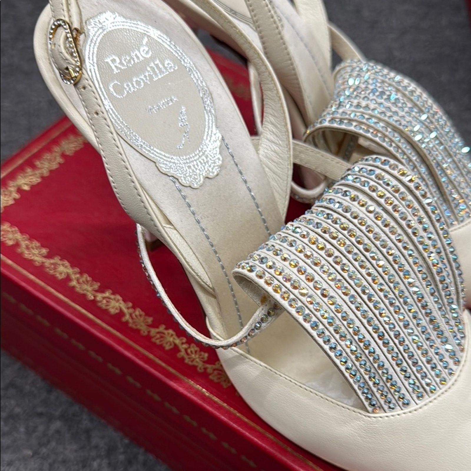 Rene Caovilla NWT Rene Caovilla Cream and Silver Womens Shoes Size 37 US 7 Size US 7 / IT 37 - 3 Thumbnail