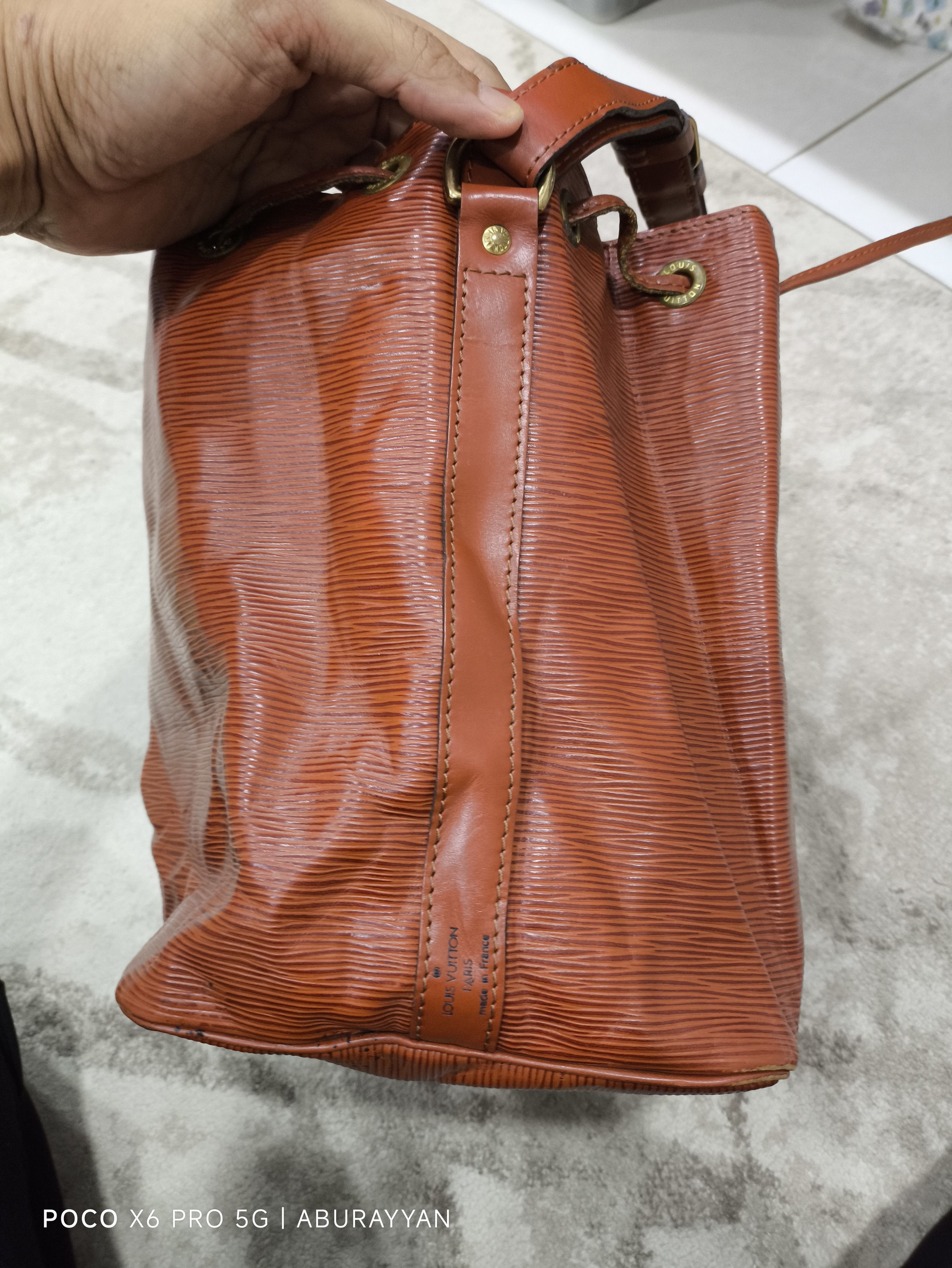 Louis Vuitton Louis Vuitton Brown Epi Leather Petit Noe Shoulder Bag Size ONE SIZE - 5 Thumbnail