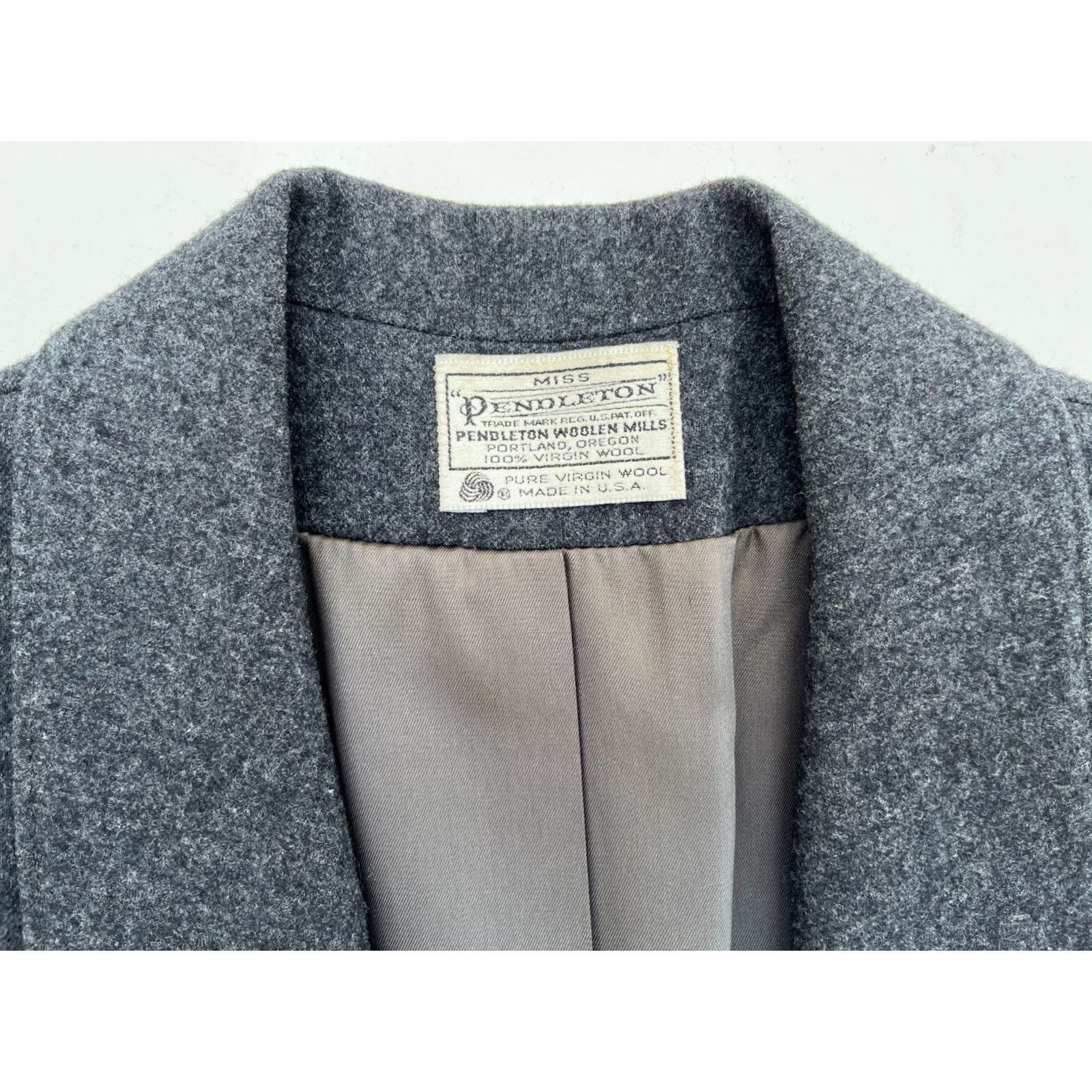 Pendleton VINTAGE Pendleton Women's Blazer 90s 100% Virgin Wool Made in USA Sz 6 Gray Size M / US 6-8 / IT 42-44 - 4 Thumbnail