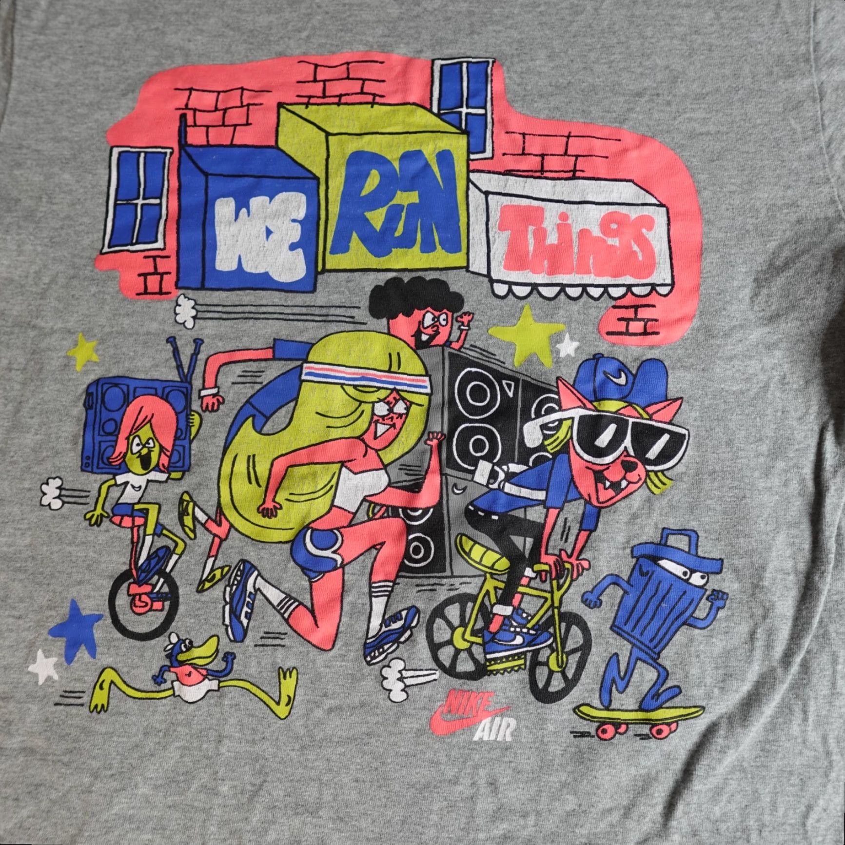 Nike Nike Shirt Small Gray We Run Things T-Shirt Mens Cotton Dri-Fit Short Sleeve Crew Neck Embroidered 2000s Size US S / EU 44-46 / 1 - 2 Thumbnail