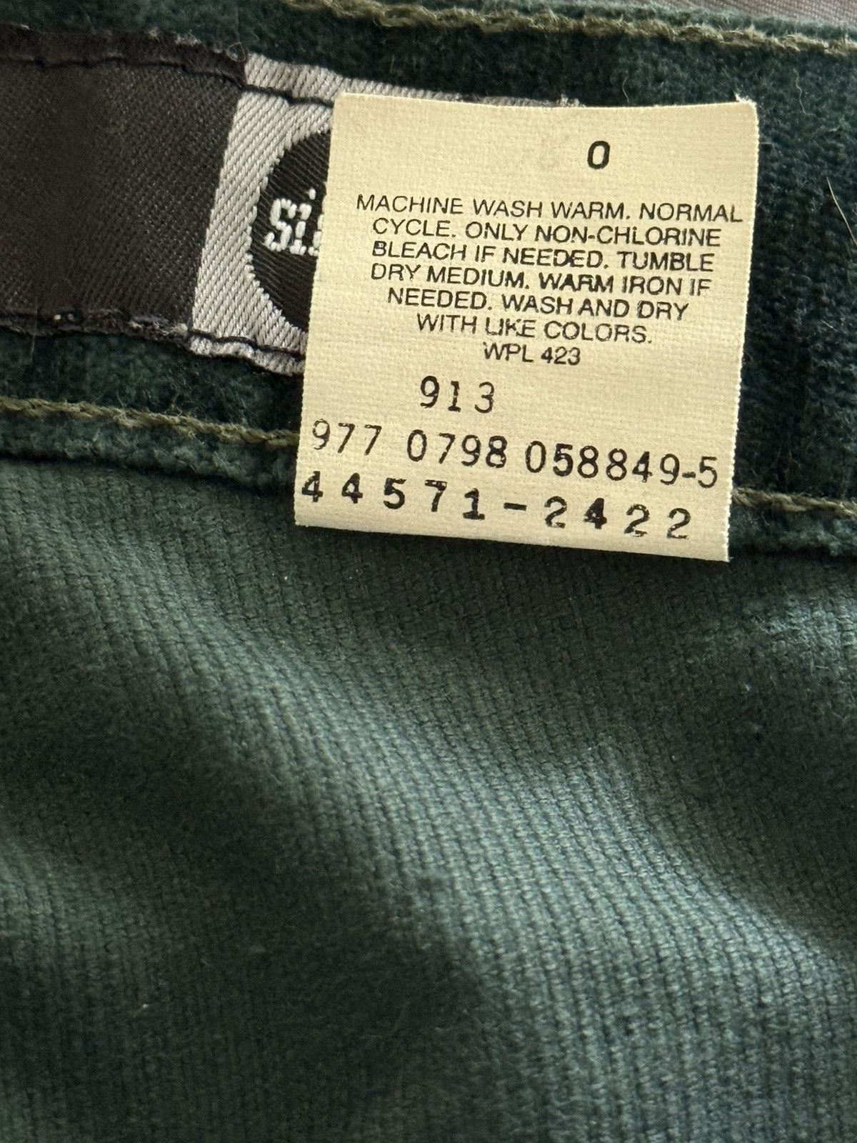 Levi's Vintage Clothing Vintage Levi’s Baggy Silvertab Green Corduroy Pants Size US 38 / EU 54 - 3 Thumbnail