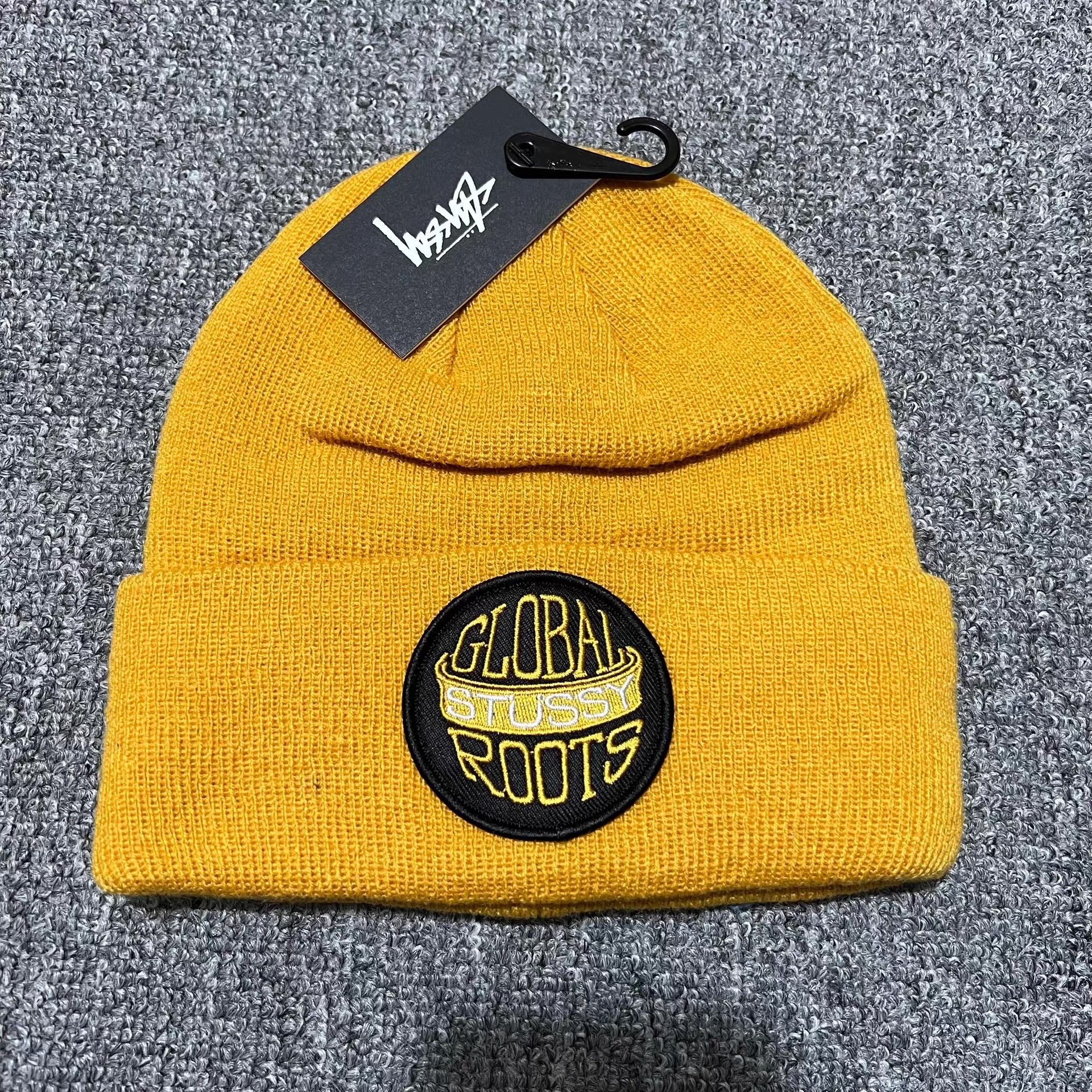 Stussy Stussy Globe Logo Embroidered Knit Beanie Q7 Size ONE SIZE - 3 Thumbnail