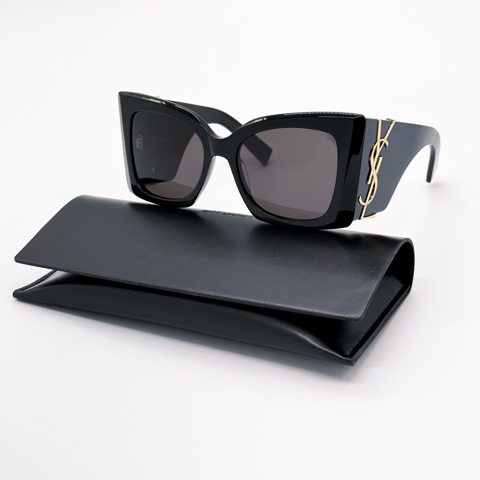Saint Laurent Paris NEW SAINT LAURENT SL M119 BLAZE - 001 OVERSIZED SUNGLASSES() Size ONE SIZE - 2 Thumbnail