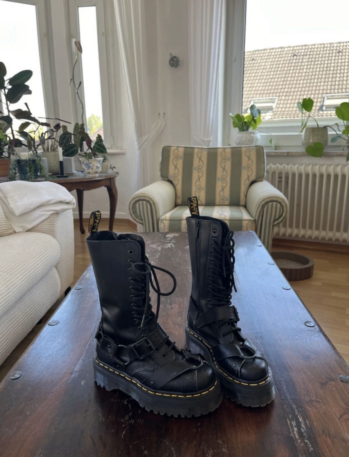 Dr. Martens Dr. Martens Harness Plateau Size US 5 / IT 35 - 2 Thumbnail