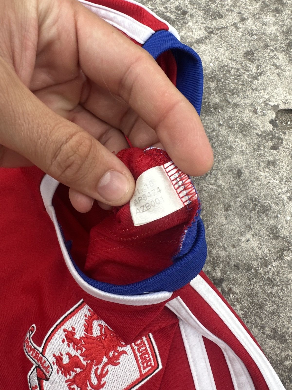 Adidas Vintage Adidas Middlesbrough Soccer Jersey Streetwear Rare S Size US S / EU 44-46 / 1 - 4 Thumbnail