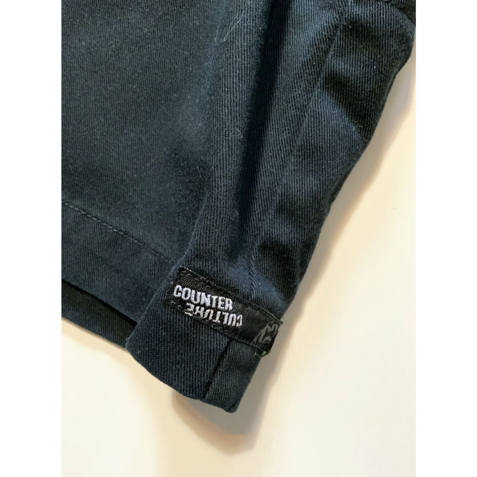 Vintage VINTAGE Counter Culture Skateboarding Black Shorts Sz. 34 Men 34 Regular Chino 90s 00s Mens Size US 34 / EU 50 - 6 Thumbnail