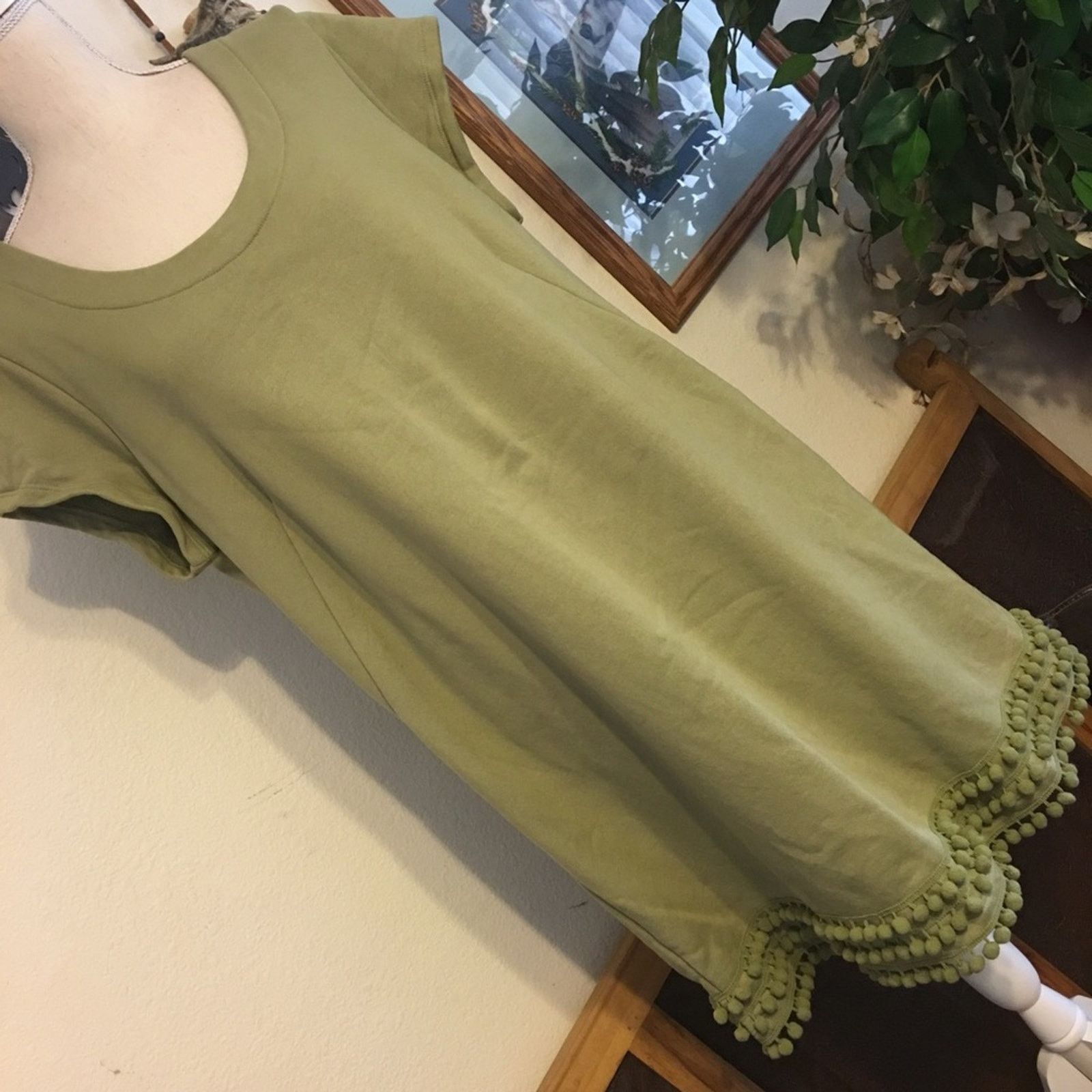 Isaac Mizrahi Isaac Mizrahi sage green Pom Pom hem tunic top Size ONE SIZE - 6 Thumbnail