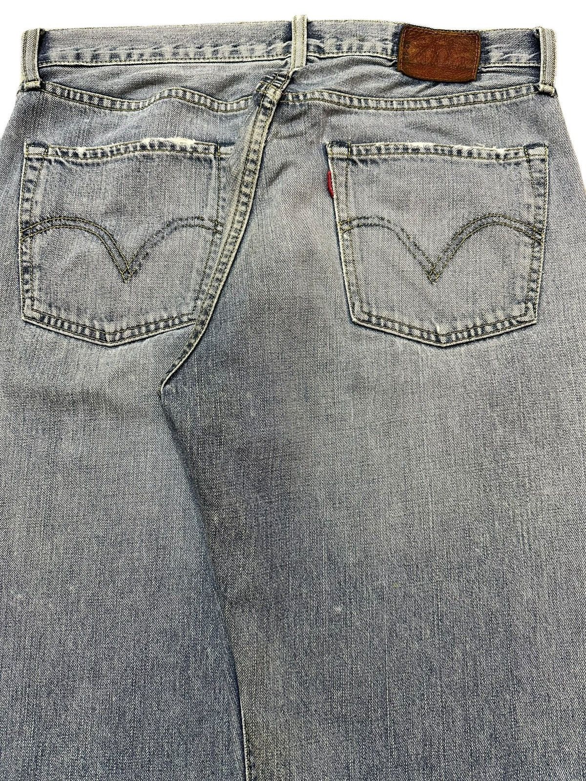 Levi's Vintage 90s Levis 503 Blue Faded Wash Distress Baggy Jeans Size US 32 / EU 48 - 6 Thumbnail