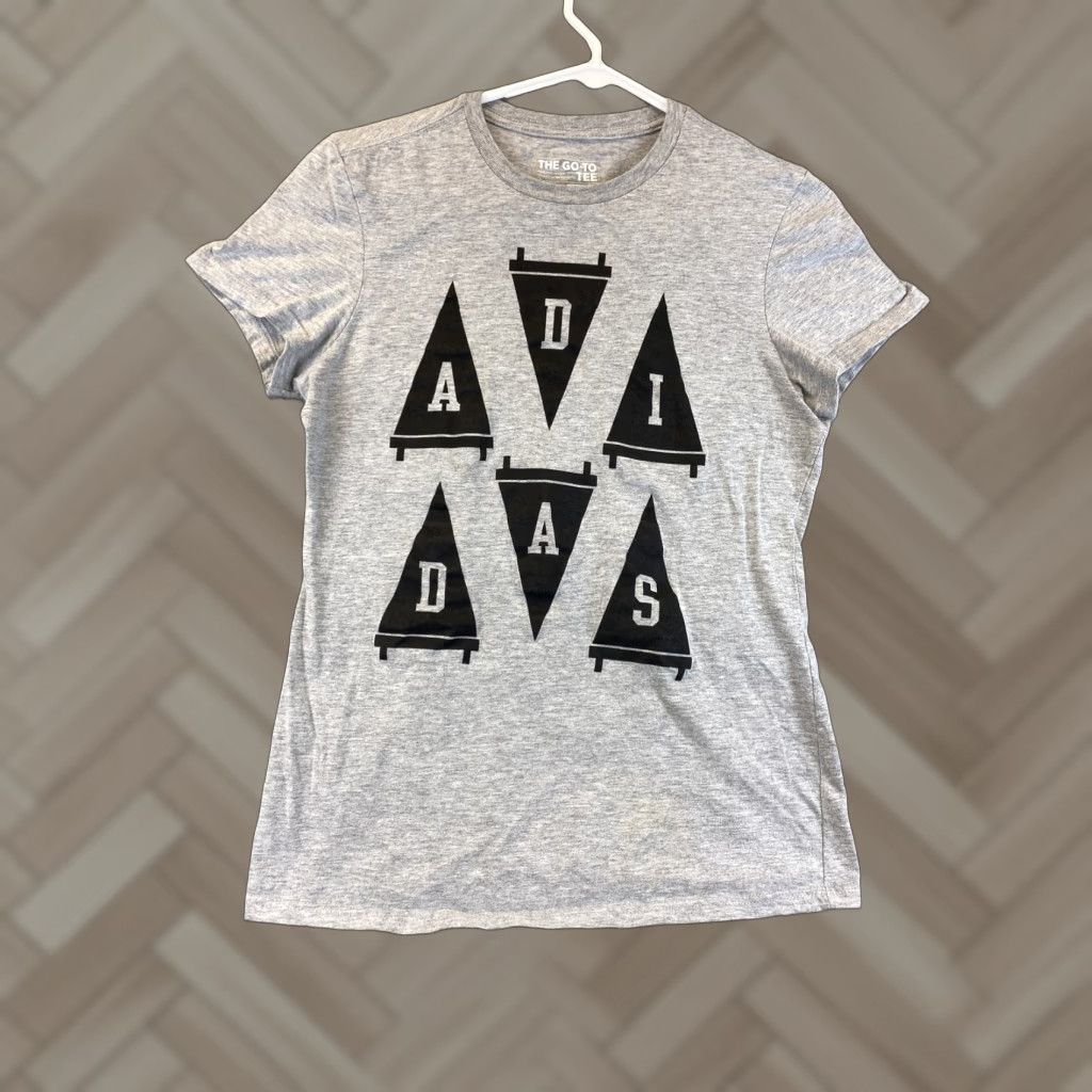 Adidas adidas Shirt Women's Small Gray Drifit Sport Tee S 78-35 Sports Womens Size S / US 4 / IT 40 - 1 Thumbnail