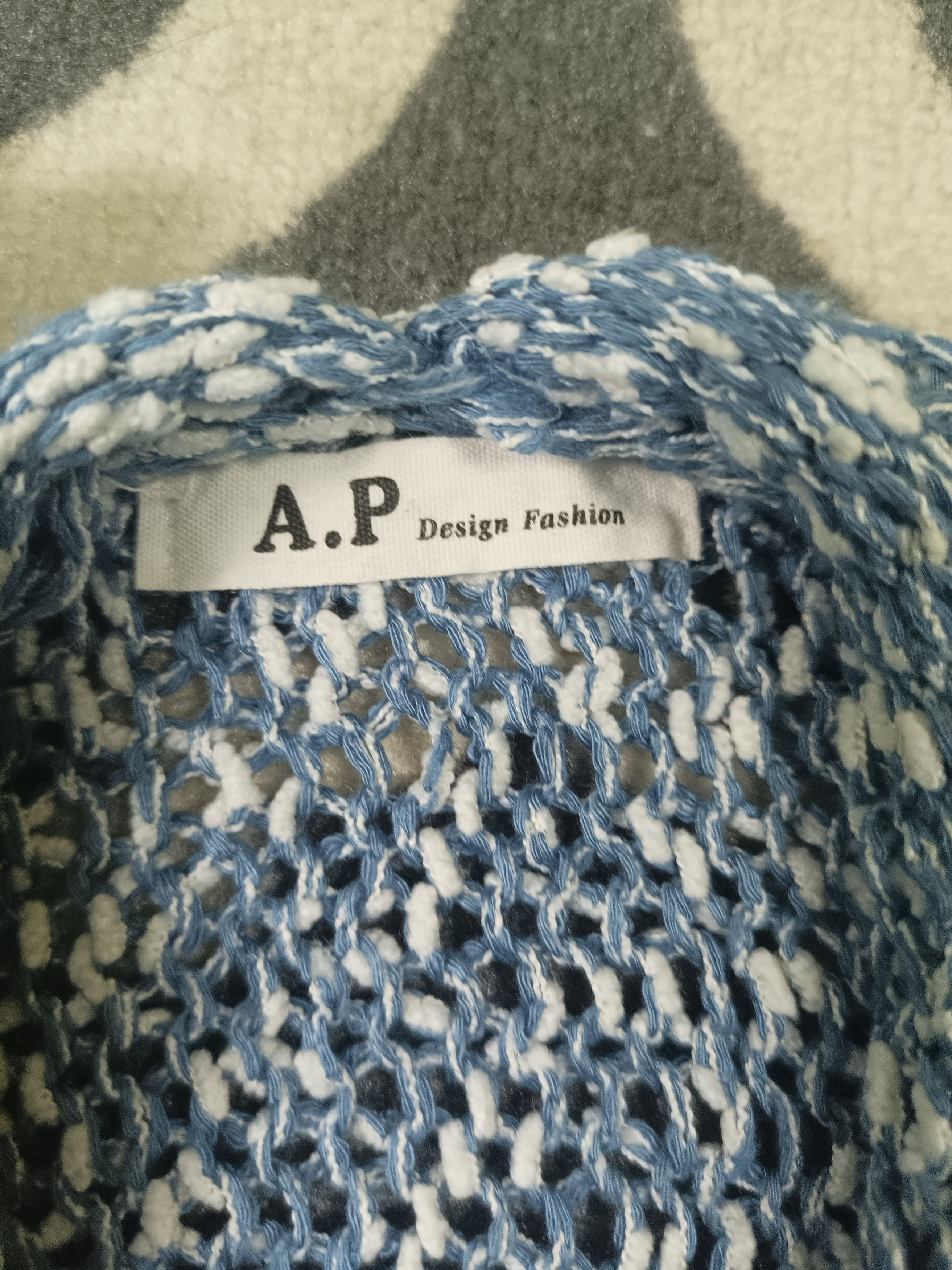 Other A.P Design Fashion Distressed Tassel Cable Knit Cardigan Size L / US 10 / IT 46 - 3 Thumbnail