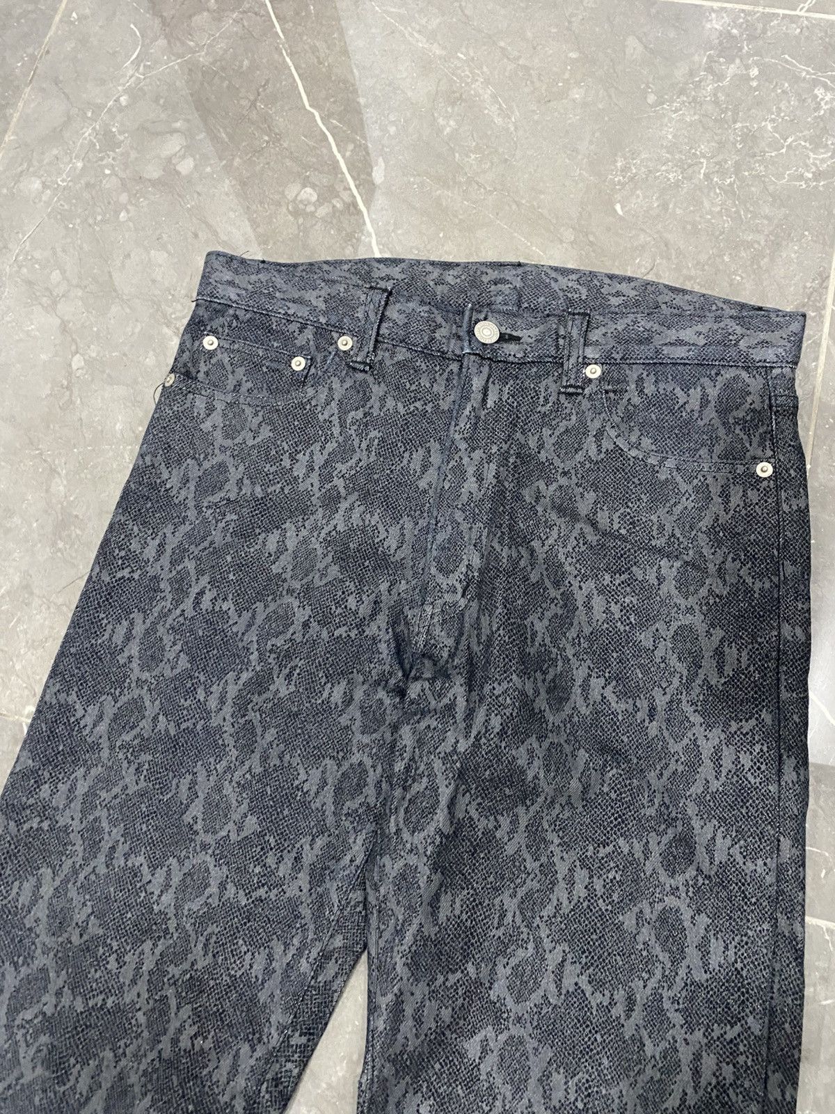 Japanese Brand Velvetglove japanese denim waxed snake skin Size US 28 / EU 44 - 2 Thumbnail