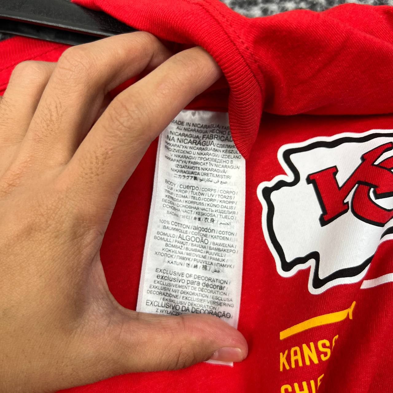 Nike Nike Shirt Men Large Red Kansas City Chiefs Short Sleeve Size US L / EU 52-54 / 3 - 6 Thumbnail