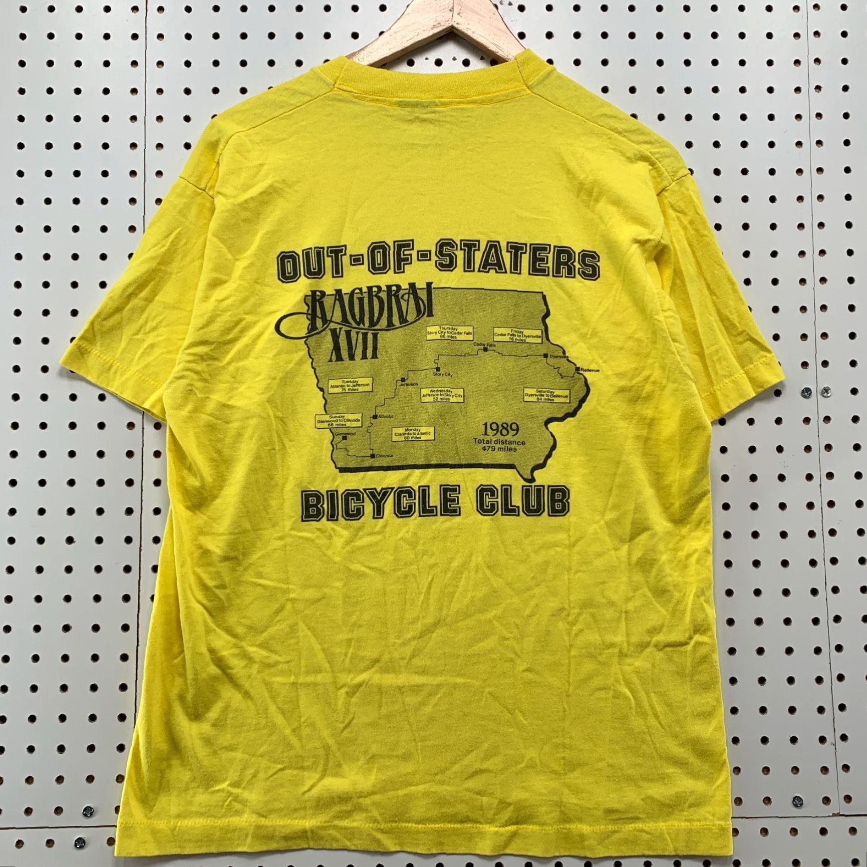 Vintage VINTAGE Bicycle Club Shirt Mens Large Yellow Graphic Print 80s 1989 USA Single Stitch T-Shirt Mens L Yellow 80s Bike Theme Size US L / EU 52-54 / 3 - 2 Thumbnail