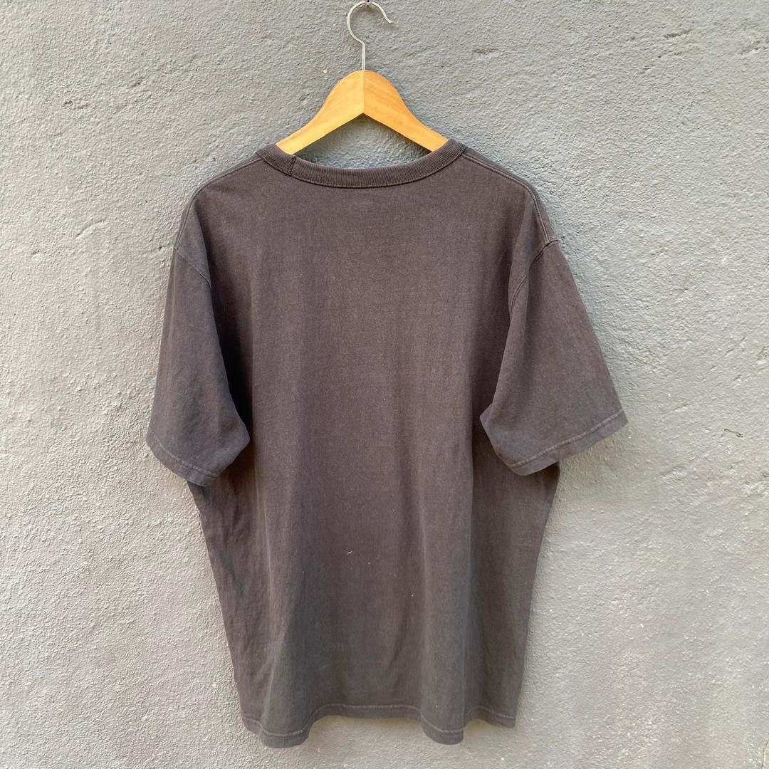 Uniqlo Thrashed Faded Christophe Lemaire X Uniqlo Tee Size US XL / EU 56 / 4 - 2 Thumbnail