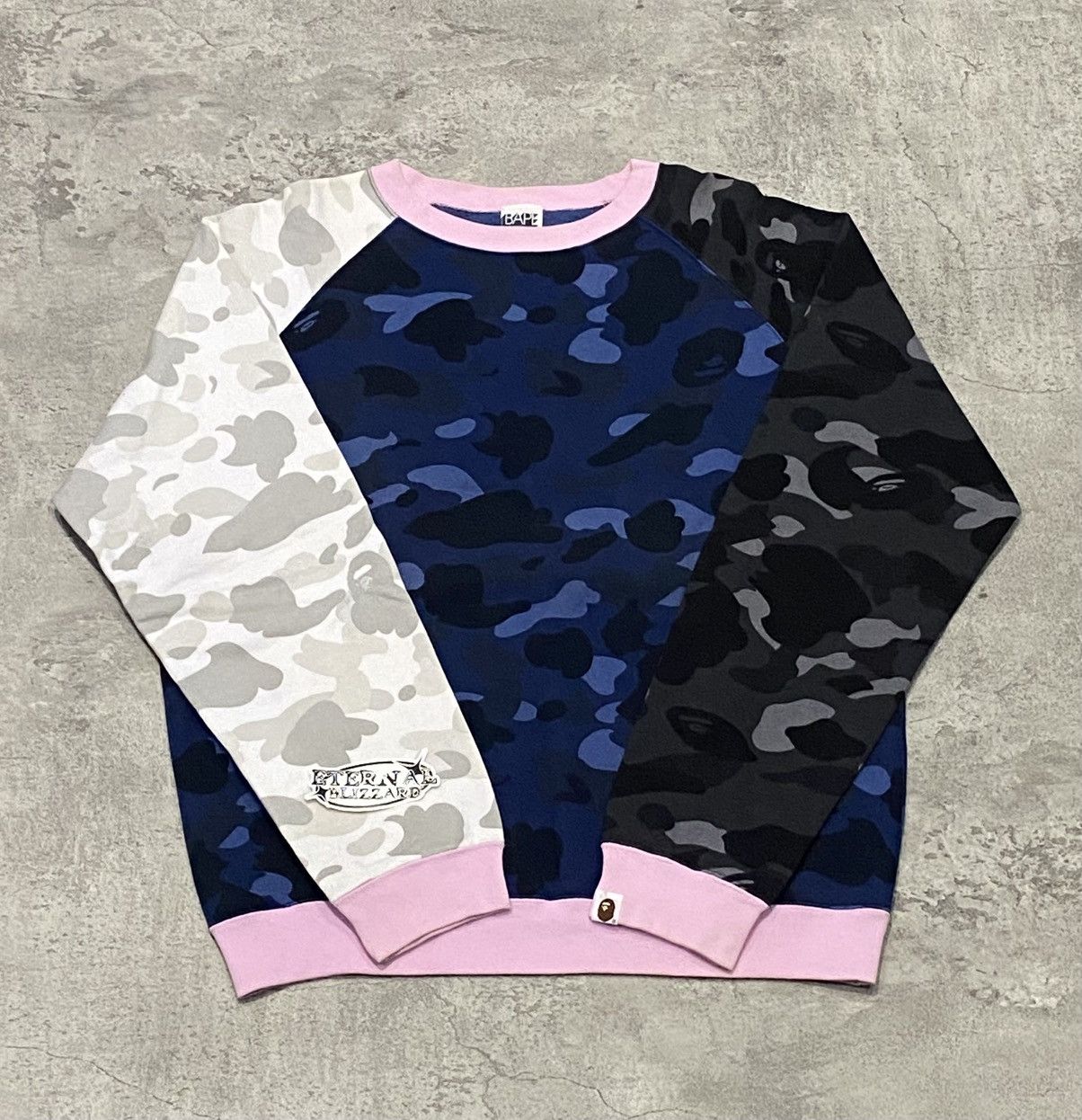 Bape Bape Crazy Camo Crewneck Size US M / EU 48-50 / 2 - 1 Thumbnail
