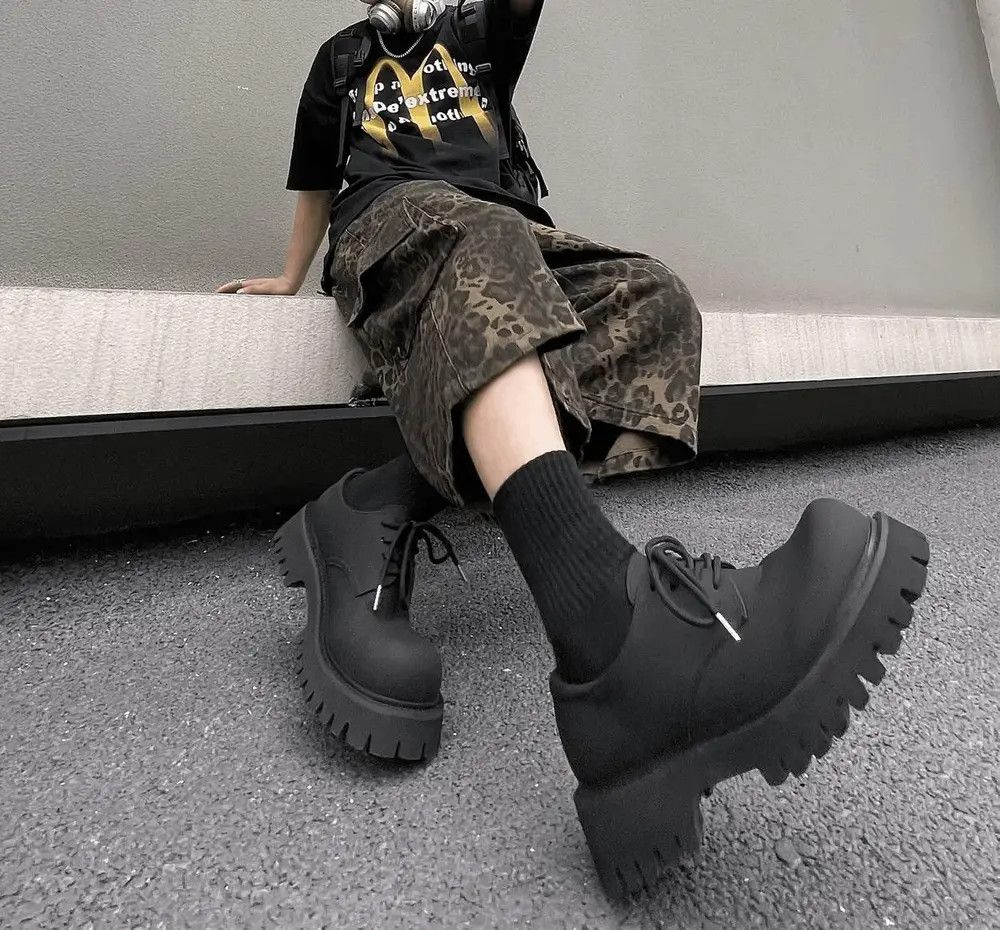 Japanese Brand × Jean Leopard Graphic Baggy Short s Size US 32 / EU 48 - 2 Thumbnail